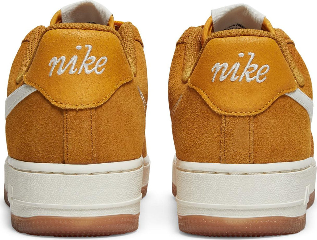 [DA8302-700] Womens Nike Air Force 1 Low '07 (W) 'First Use University Gold'