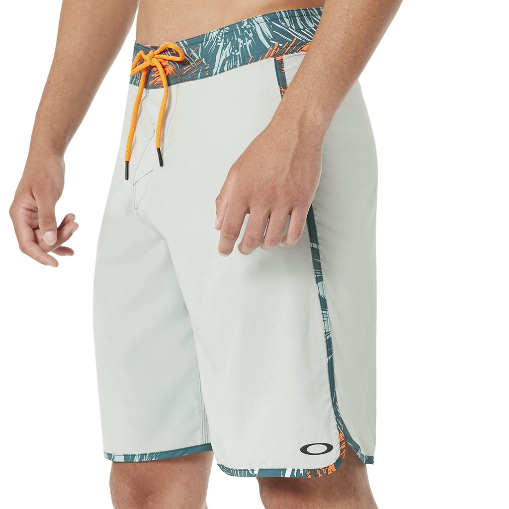 [482370-79R] Mens Oakley Tomahawk 20" Boardshorts