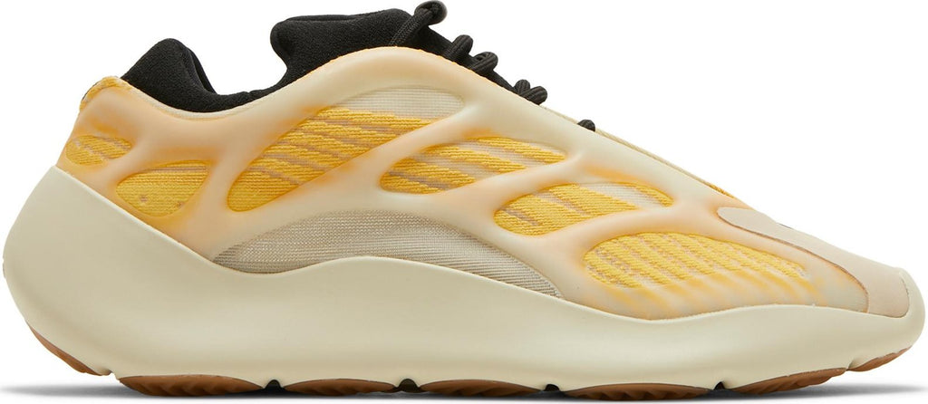 [HP5425] Mens Adidas YEEZY 700 V3 'MONO SAFFLOWER'
