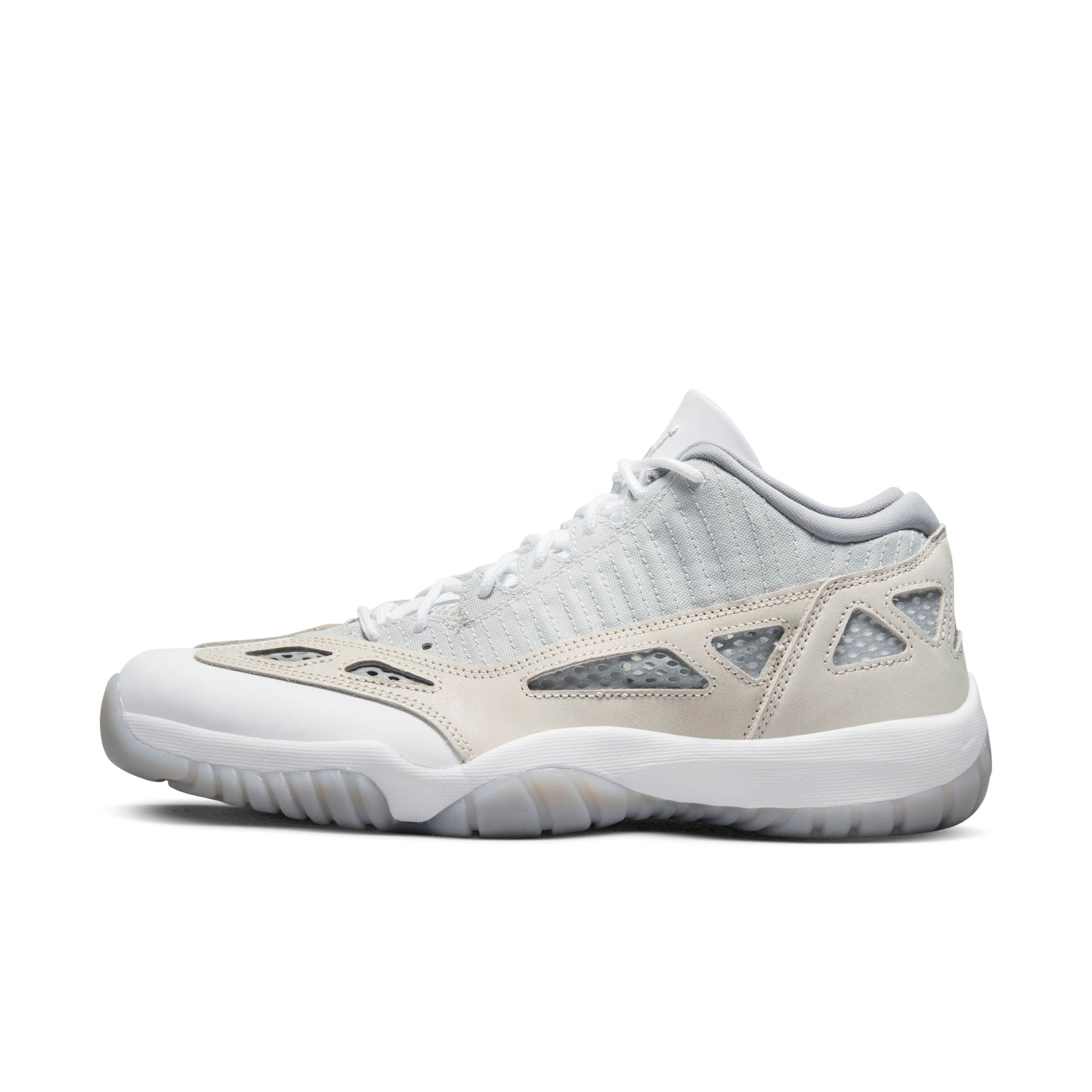 [919712-102] Mens Air Jordan RETRO 11 LOW IE