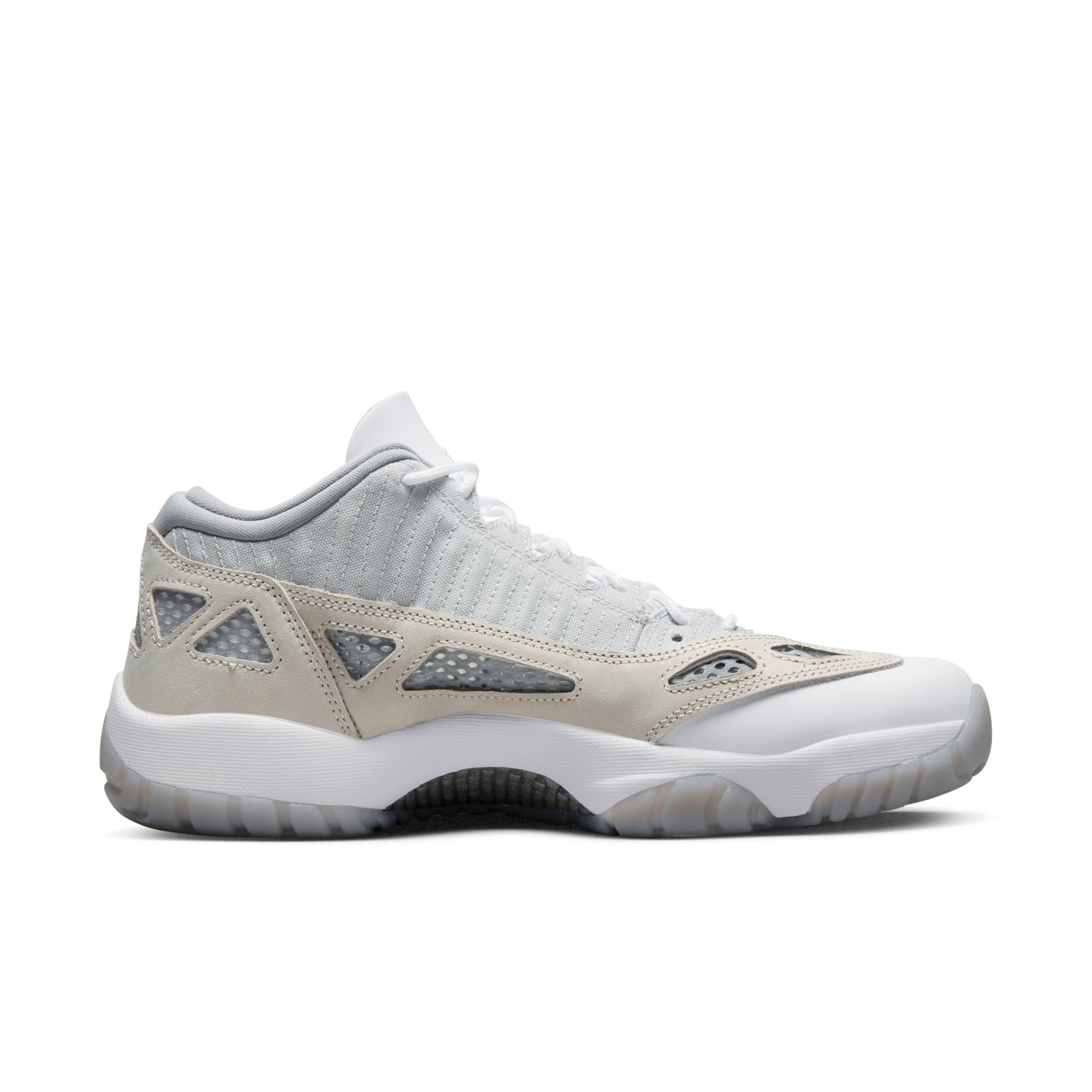 [919712-102] Mens Air Jordan RETRO 11 LOW IE