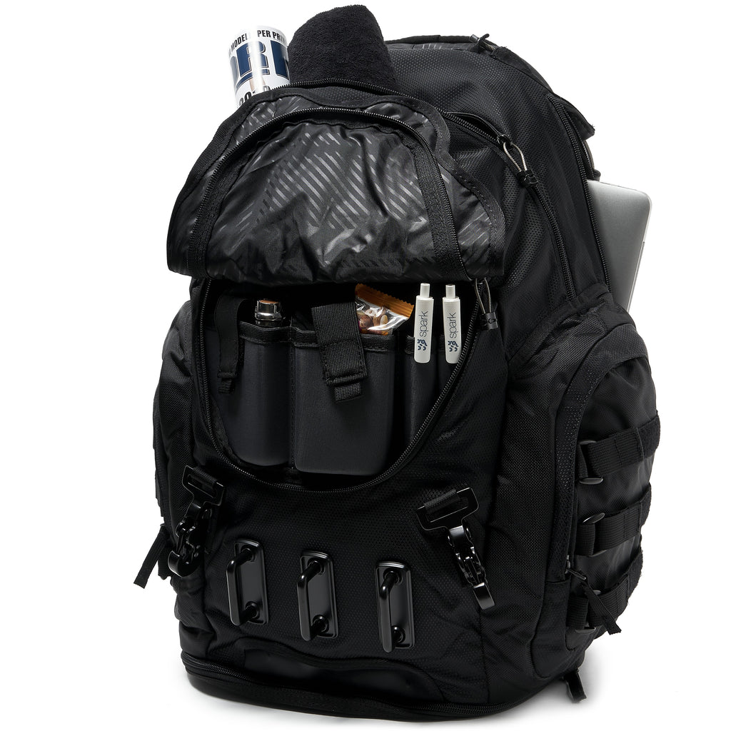 [92060A-013] Mens Oakley Kitchen Sink Backpack