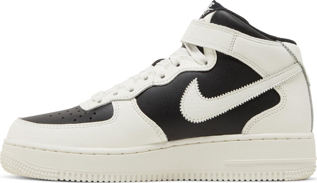 [DV2224-001] Womens Nike AIR FORCE 1 07 MID 'Every 1 Reverse Panda'