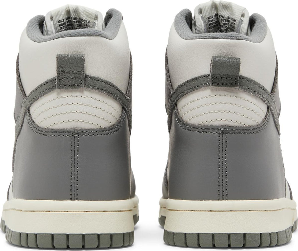 [DM1028-001] Youth Nike Dunk High 'Two Tone Grey (GS)'