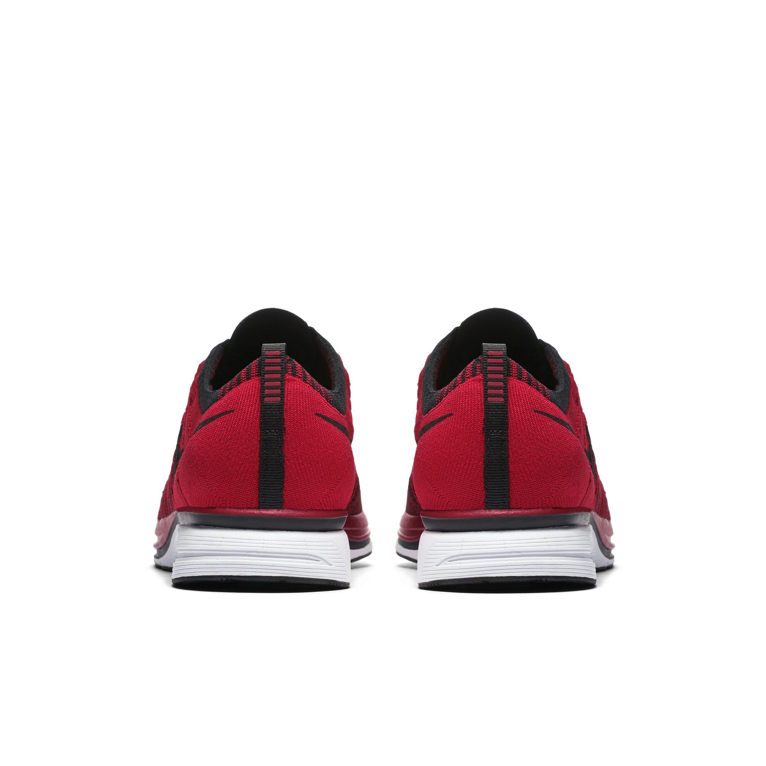 [AH8396-601] Mens Nike Flyknit Trainer - sneakAR