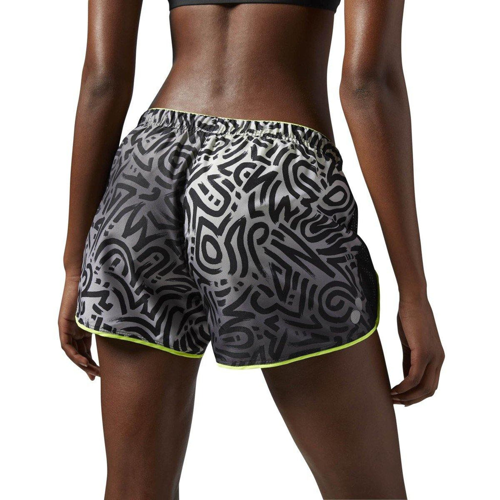 [AI1007] Womens Reebok Running Essentials 4" Shorts - sneakAR