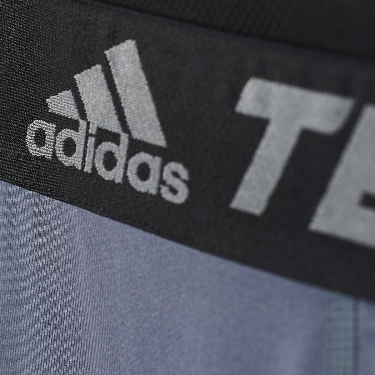 [AJ5208] Mens Adidas TF Base Tight