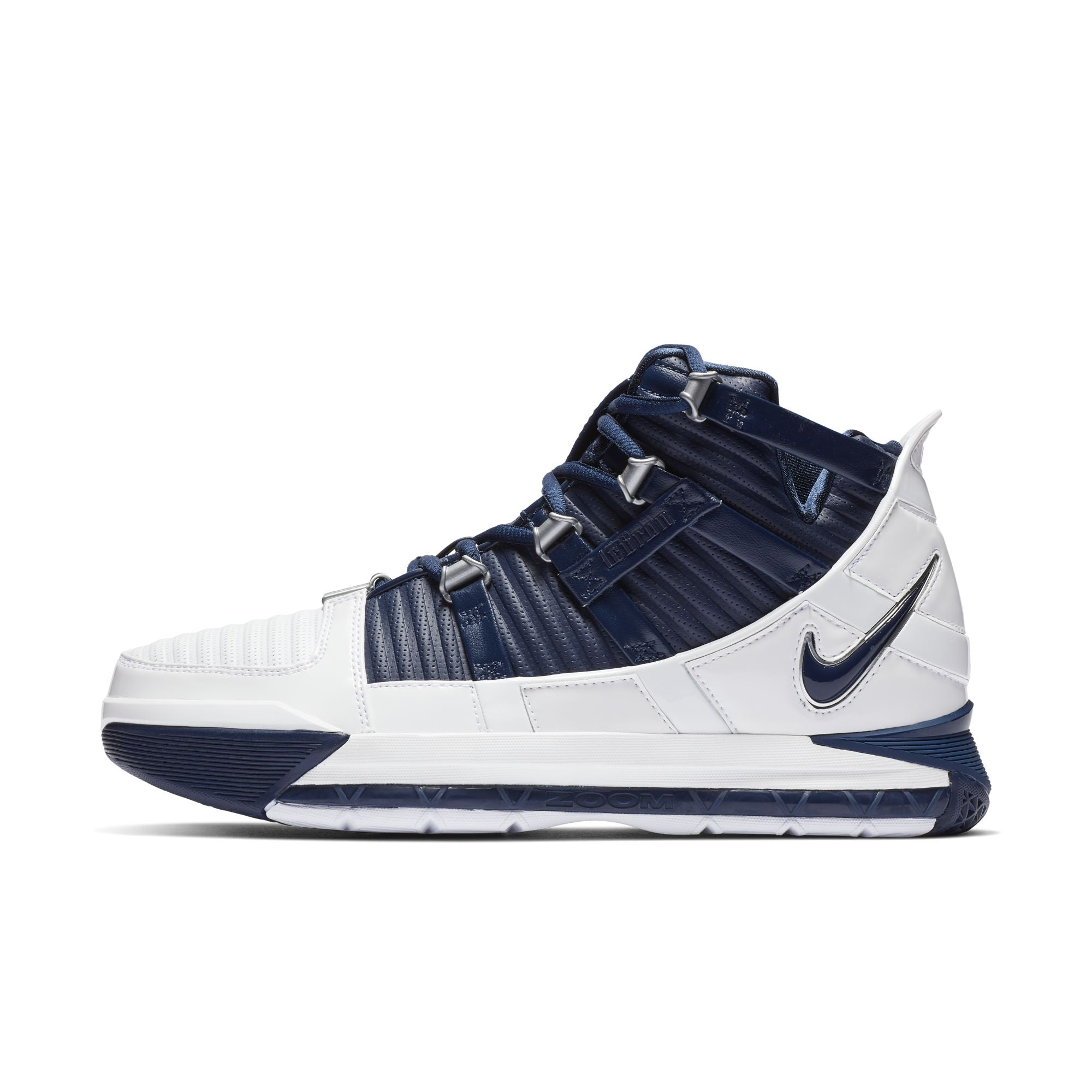 [AO2434-103] Mens Nike LeBron 3