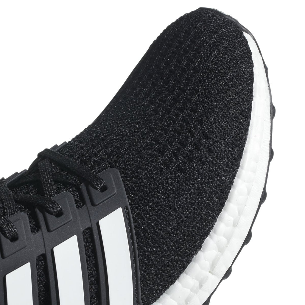 [AQ0062] Ultraboost
