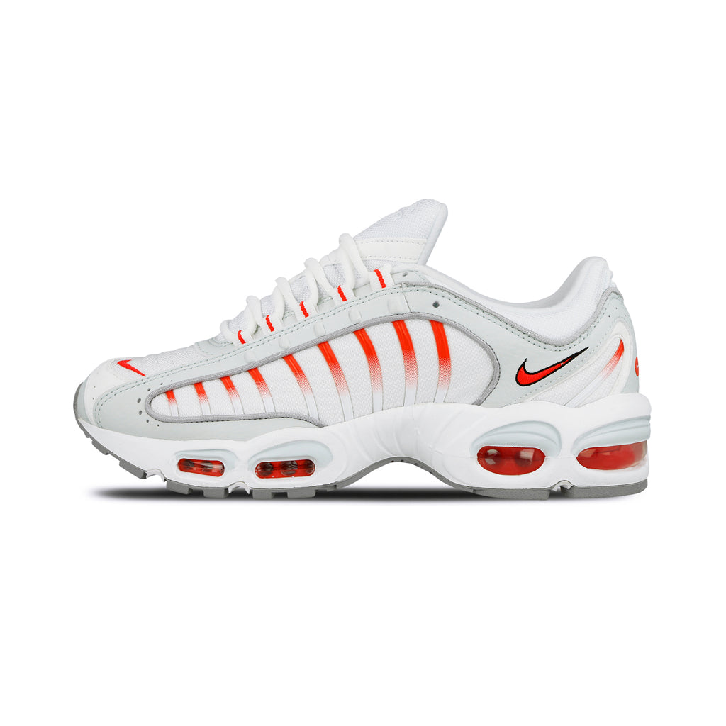 [AQ2567-400] Mens Nike Air Max Tailwind IV