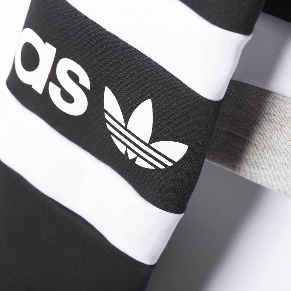 [AY8599] Womens Adidas Originals Sweatshit