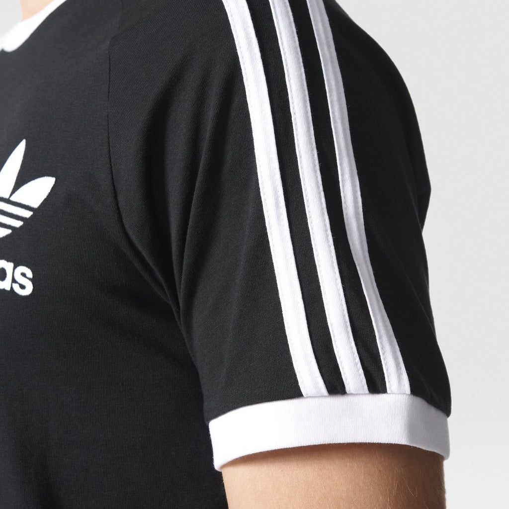 [AZ8127] Mens Adidas California Tee
