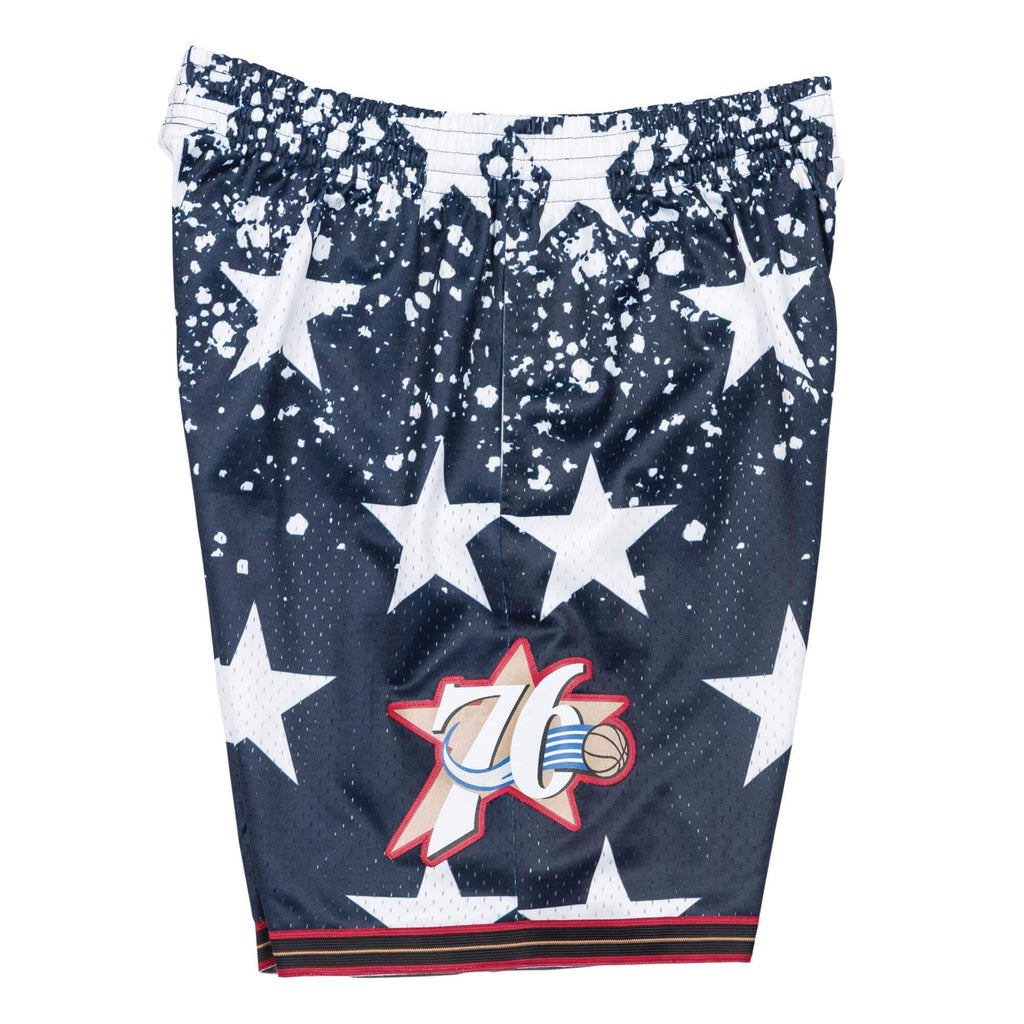 [BA39W0-P76-B-M3O] Mens Mitchell & Ness NBA 4th Of July Short 1997 76ers