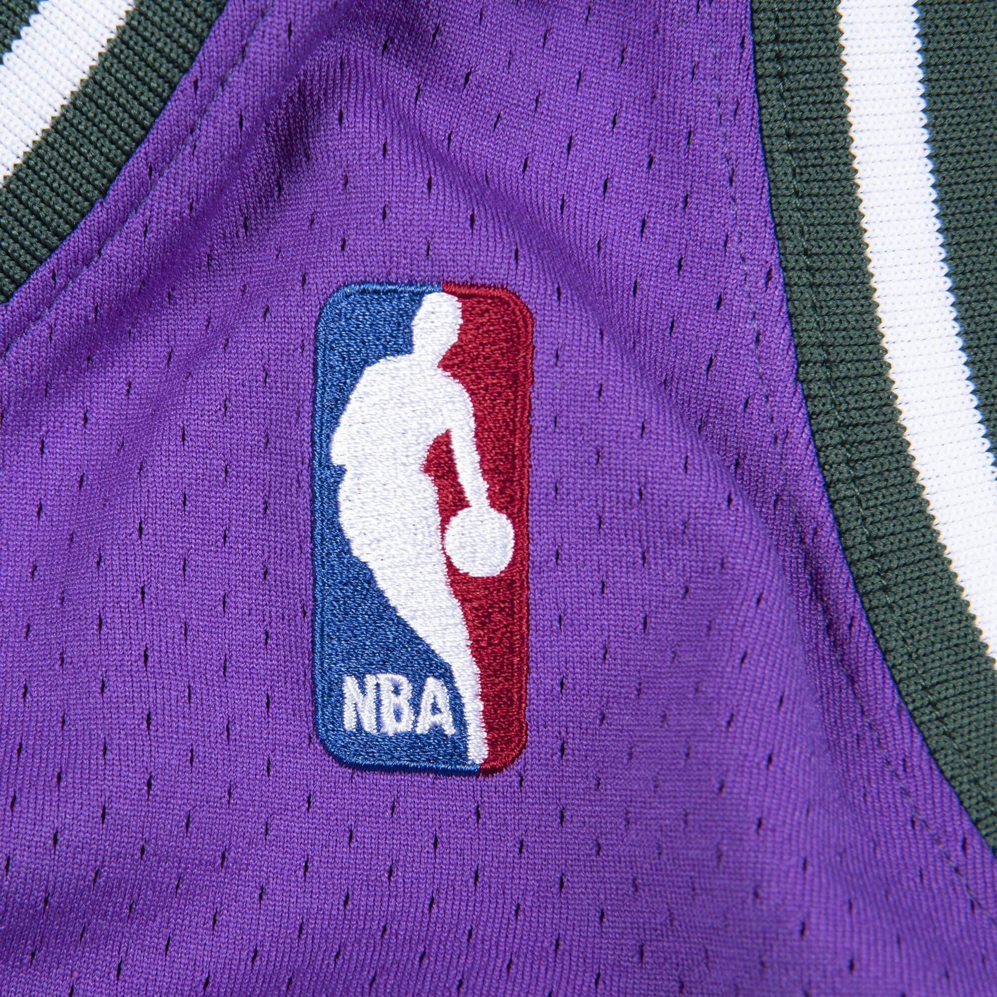Mens Mitchell & Ness NBA Authentic Jersey Milwaukee Bucks Ray Allen #34