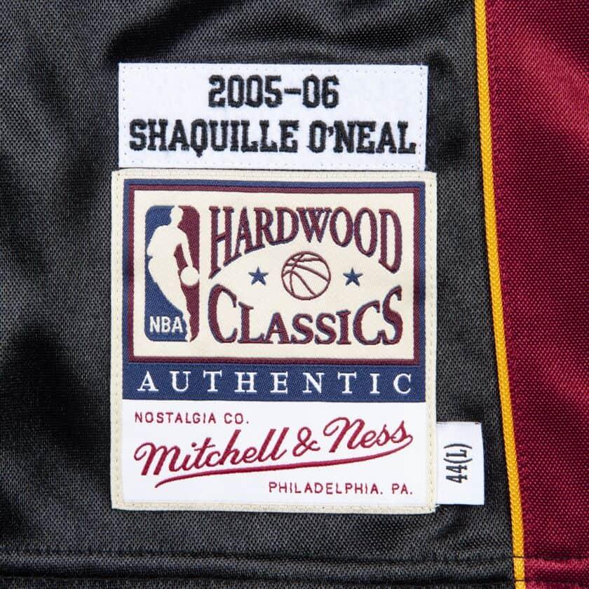 Mens Mitchell & Ness NBA Authentic Jersey Miami Heat Shaquille O'Neal - sneakAR