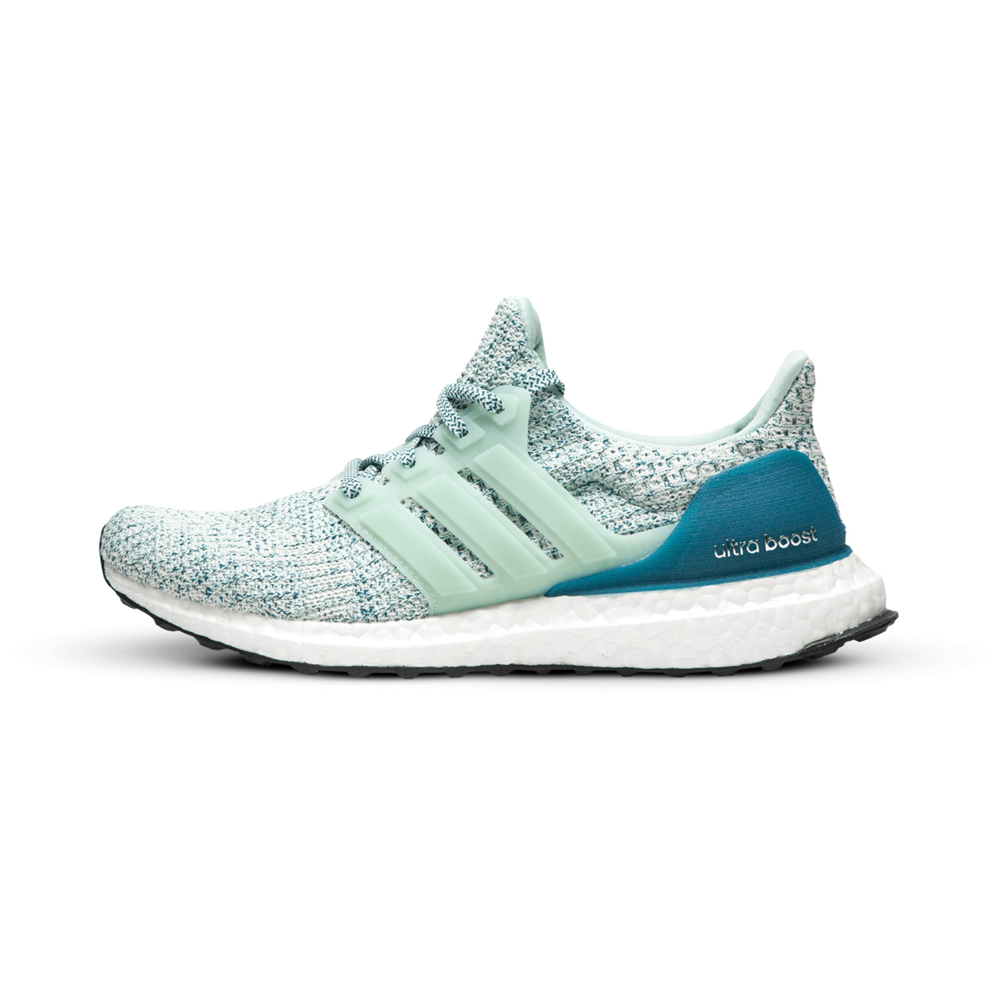 [BB6154] Womens Adidas UltraBOOST