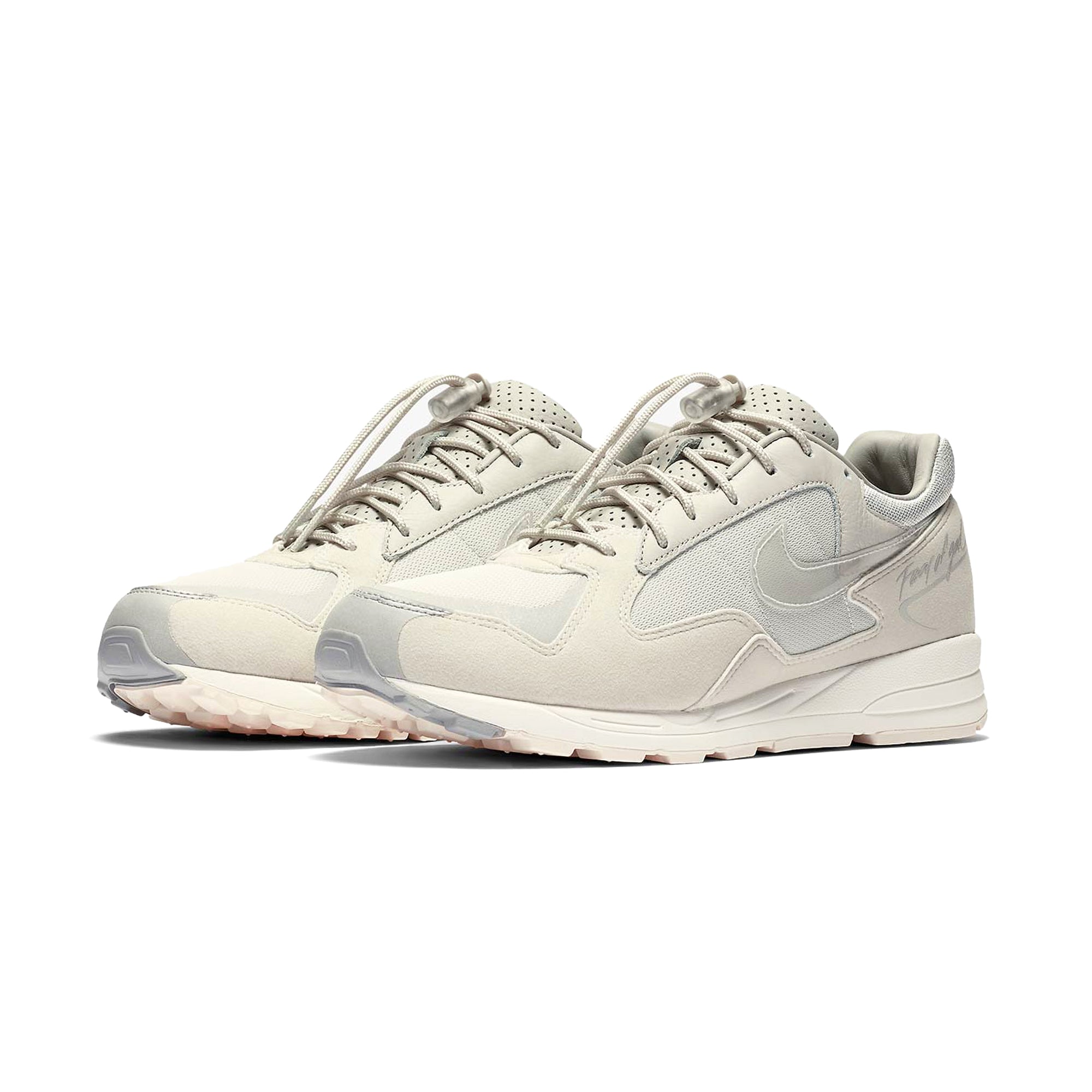 [BQ2752-003] Womens Nike Air Skylon 2 Fear of God