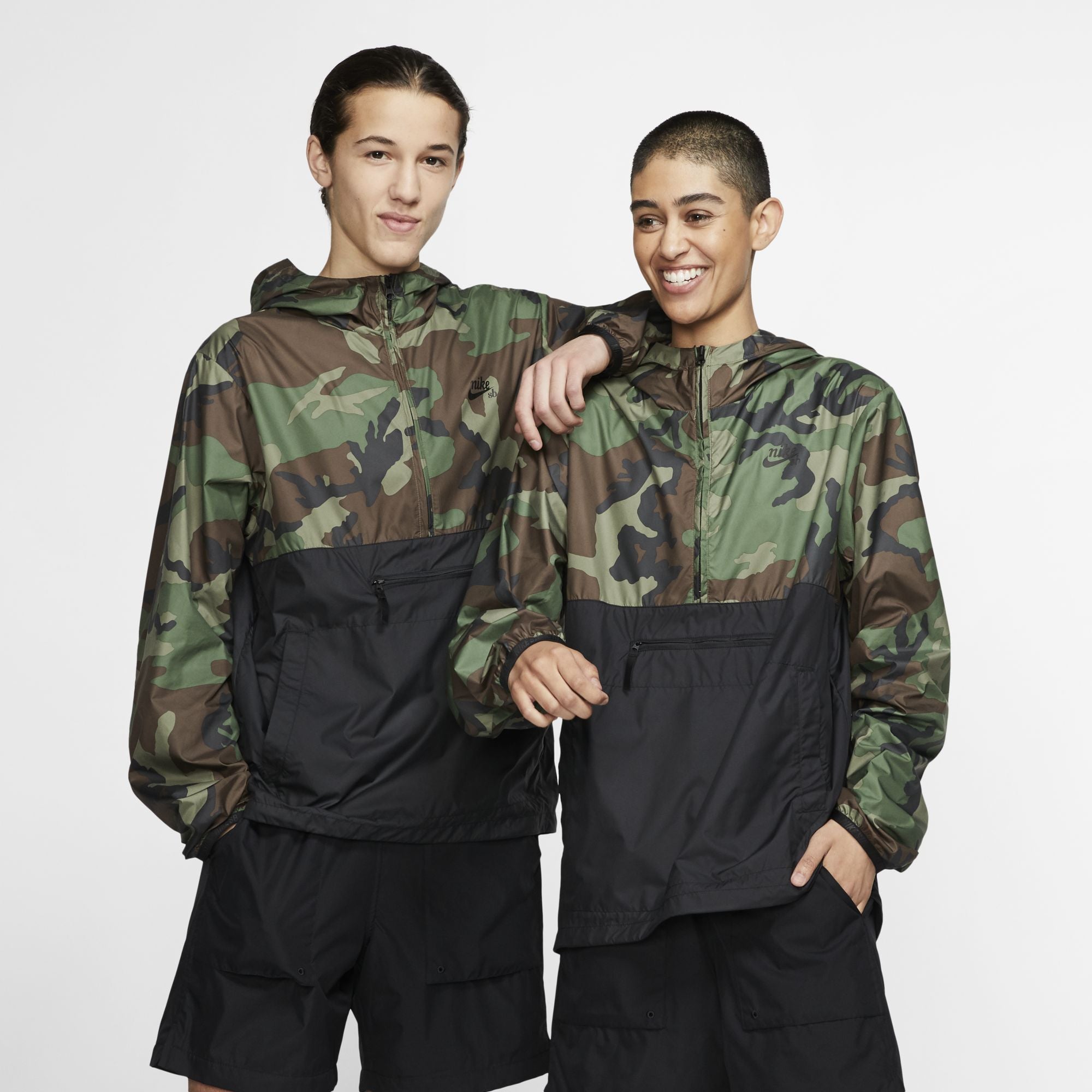 [BQ3455-222] Mens Nike SB Camo Skate Anorak Jacket