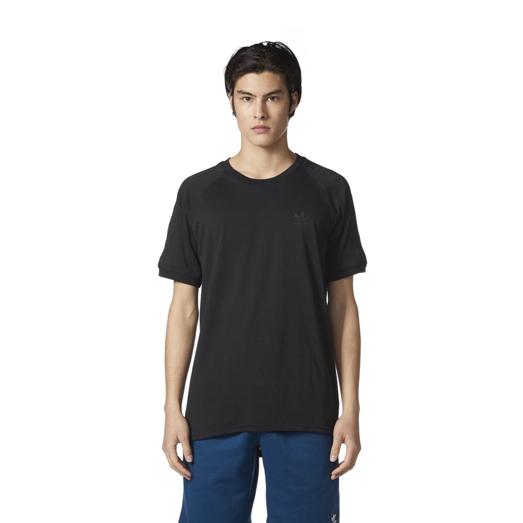 [BR5002] Mens Adidas California 2.0 Tee