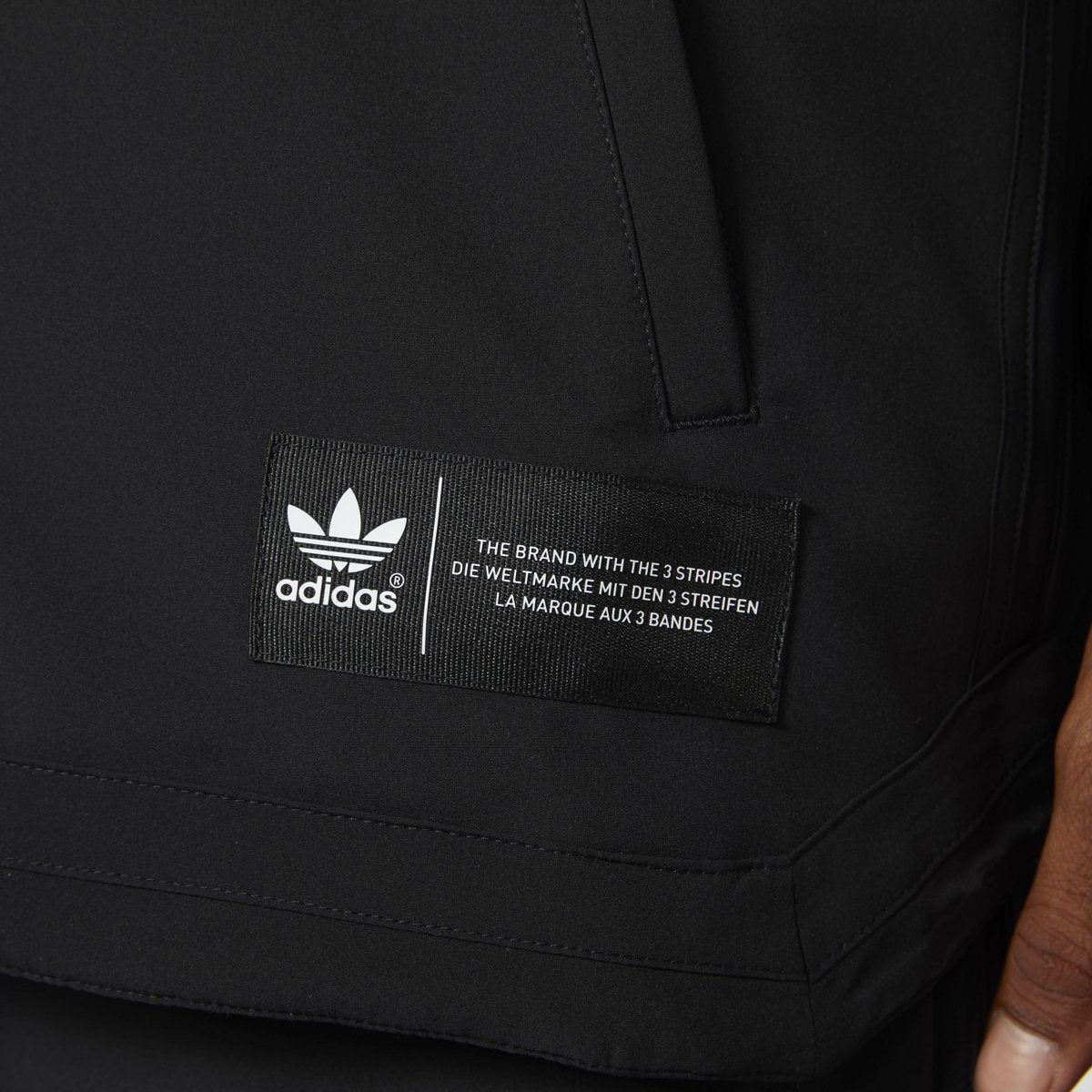 [BS4578] Mens Adidas CR8 Coach Jacket