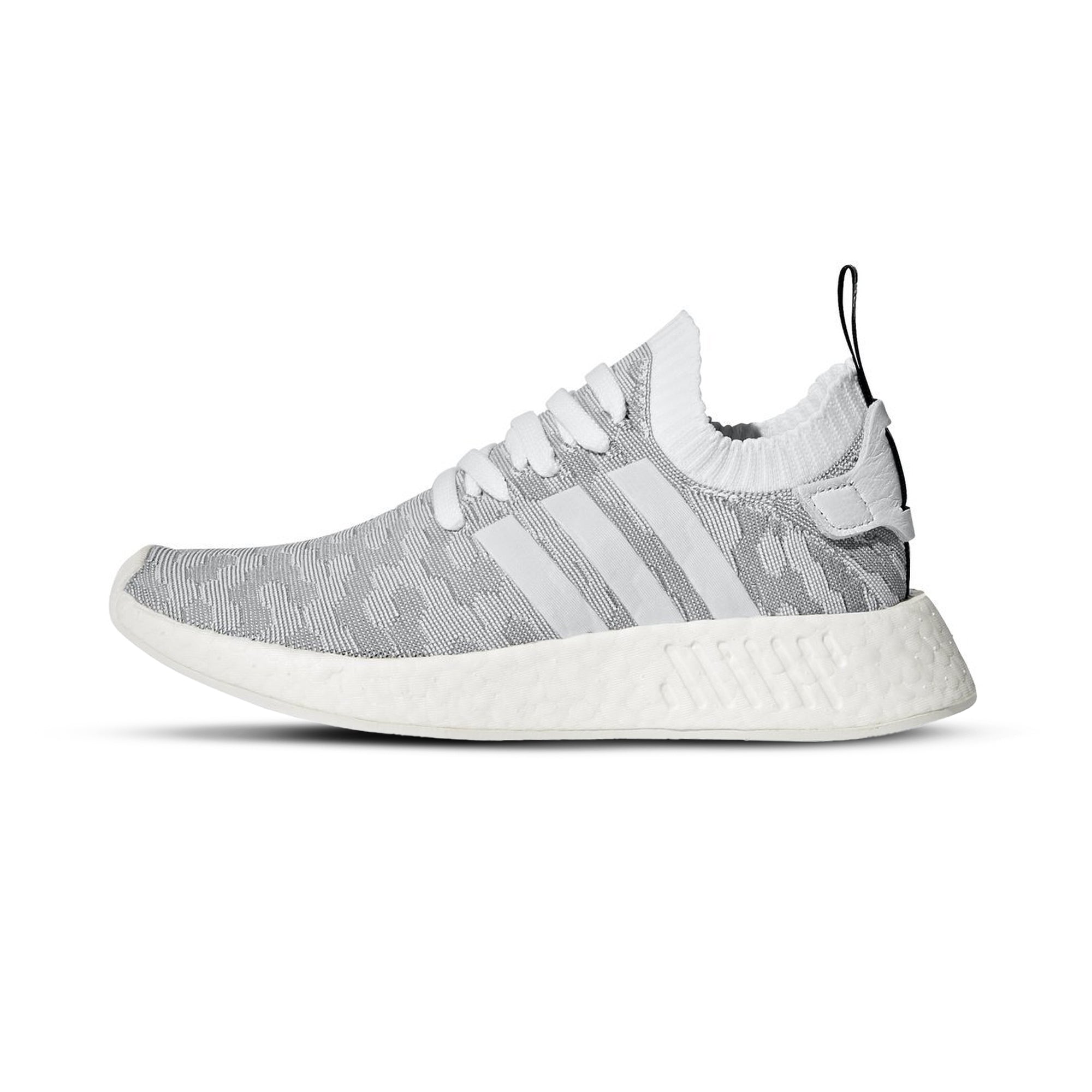 [BY9520] Womens NMD_R2 PK W