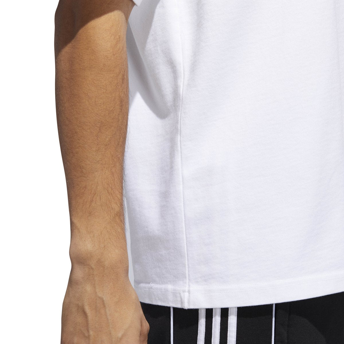 [CE4834] Mens Adidas Signiture Tee