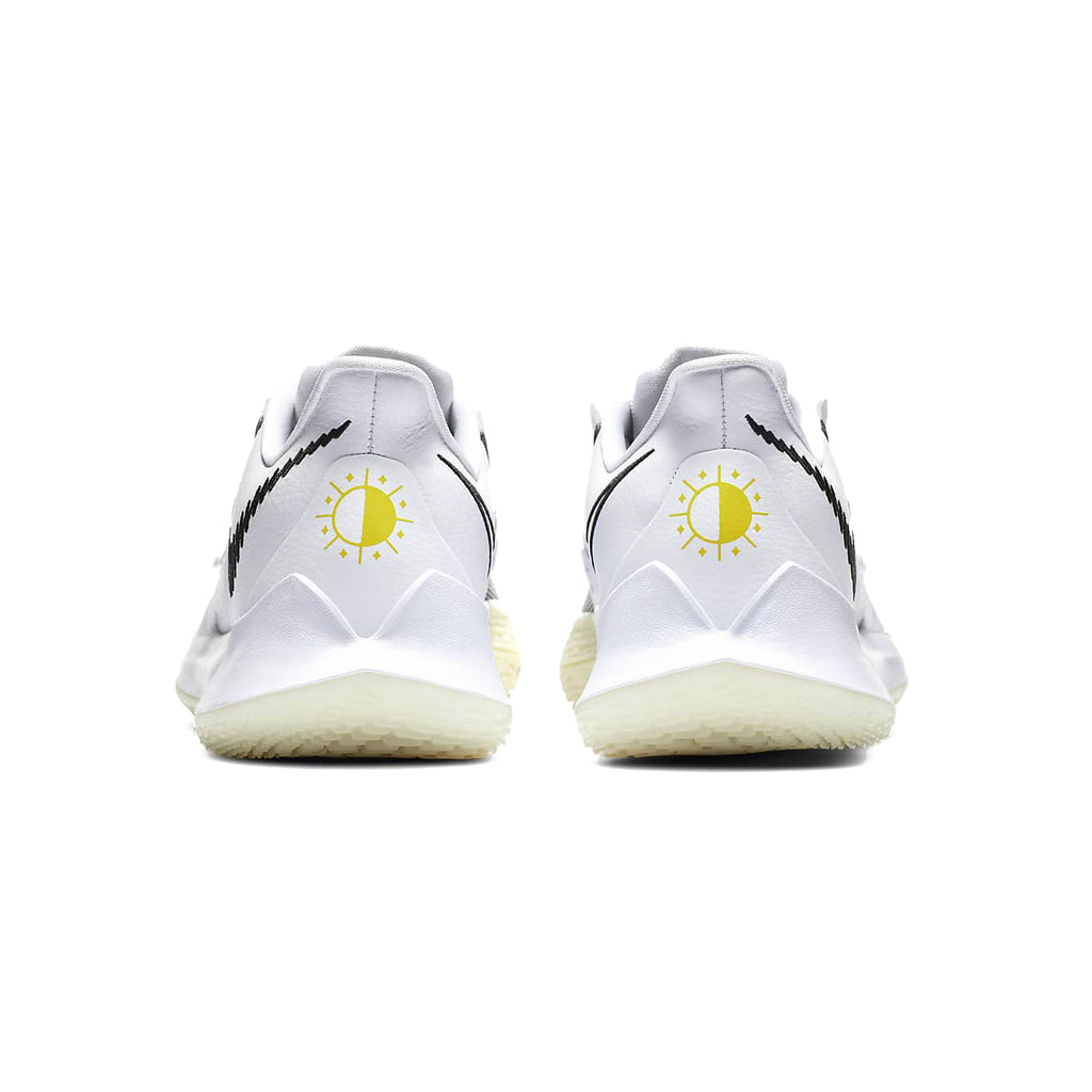 [CJ1286-100] Mens Nike Kyrie Low 3