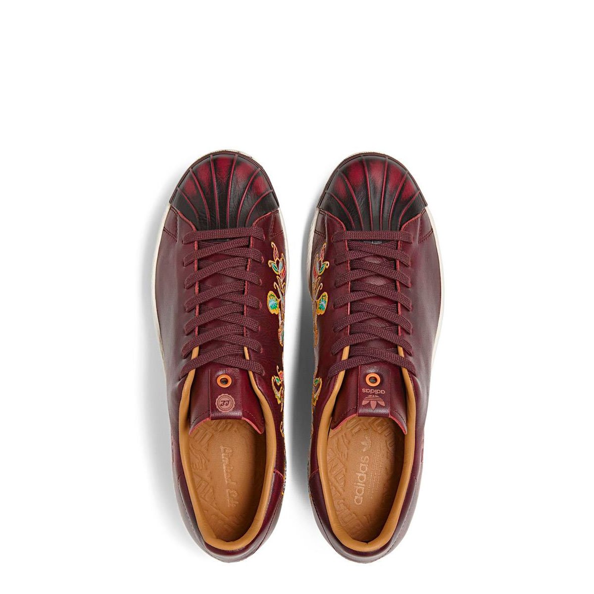 [CP9714] Superstar LE Vault