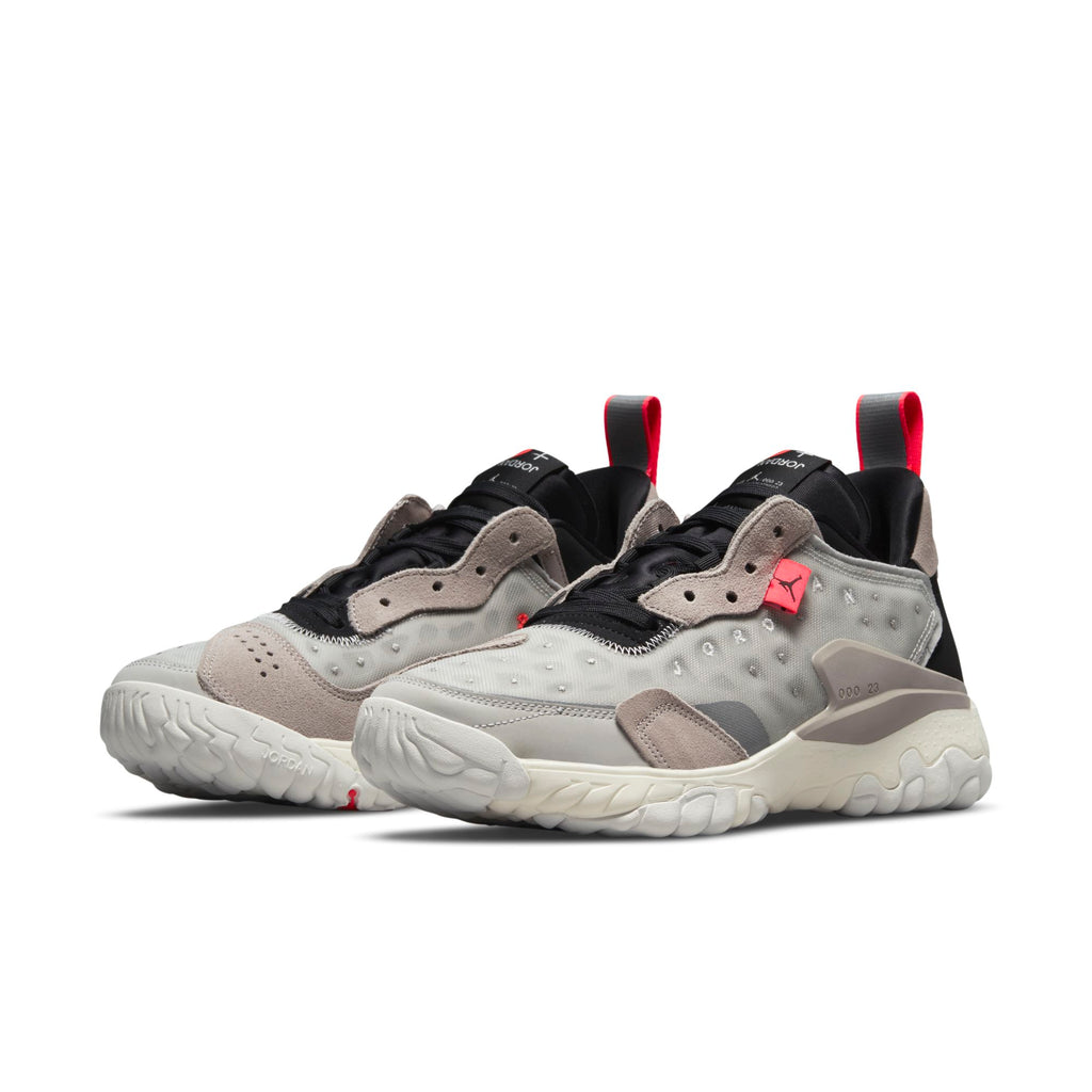 [CV8121-005] Mens Air Jordan Delta 2