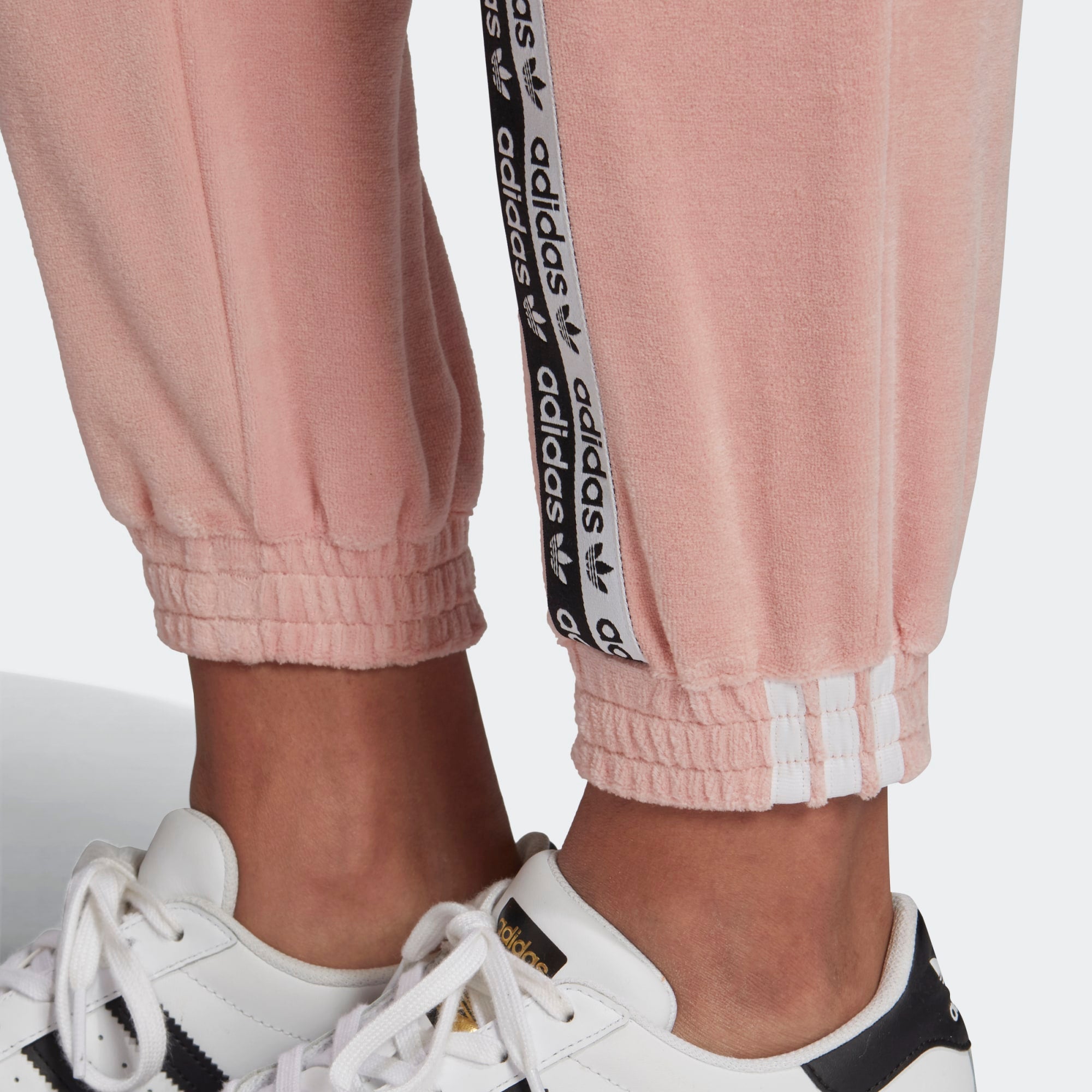 [GI0982] Womens Adidas Originals Cuffed Joggers