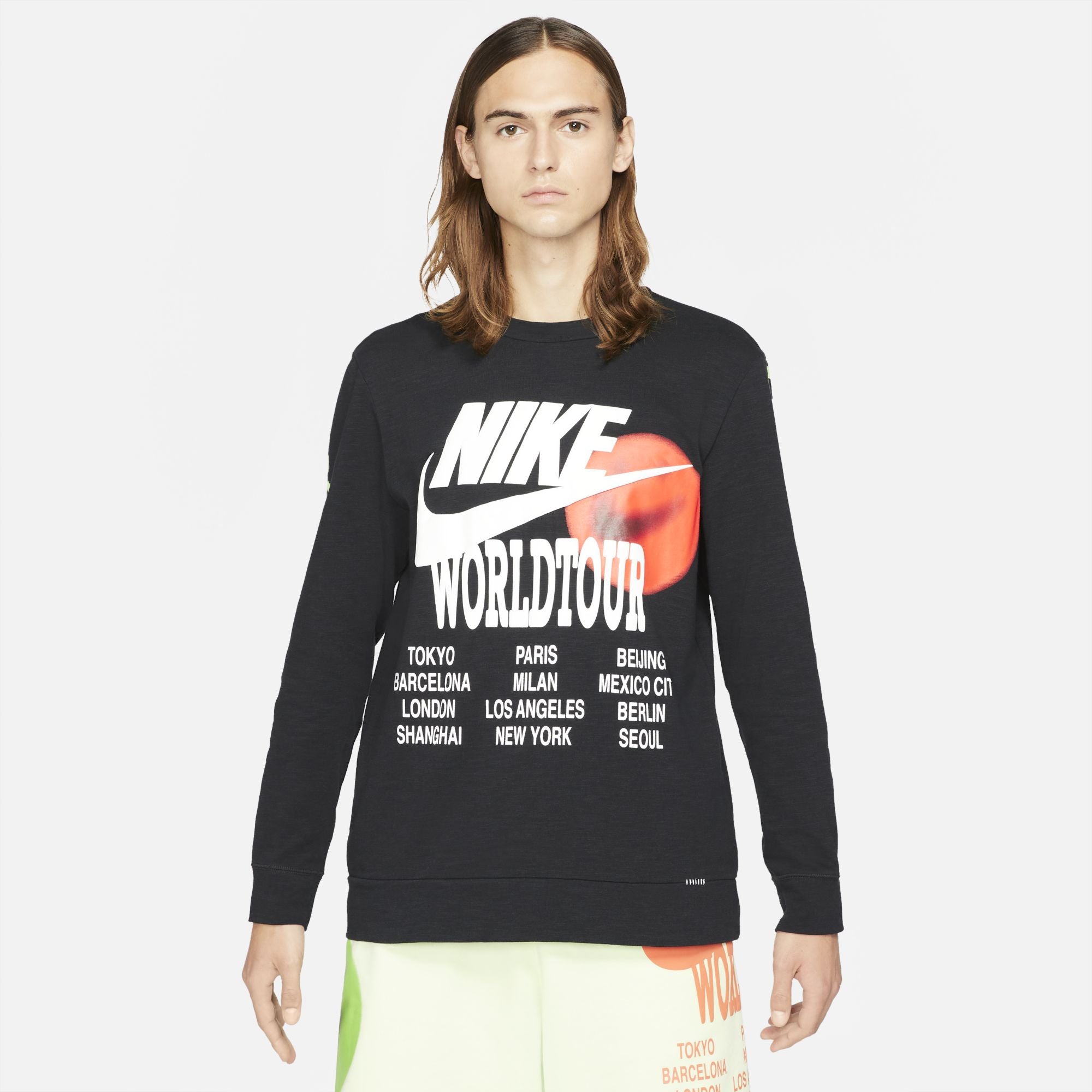[DA0629-010] Mens Nike Sportswear World Tour Long Sleeve Shirt