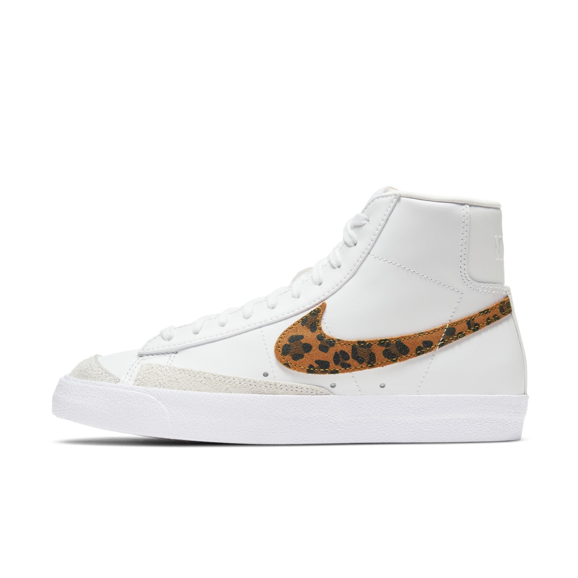 [DA8736-101] Womens Nike Blazer Mid '77 SE