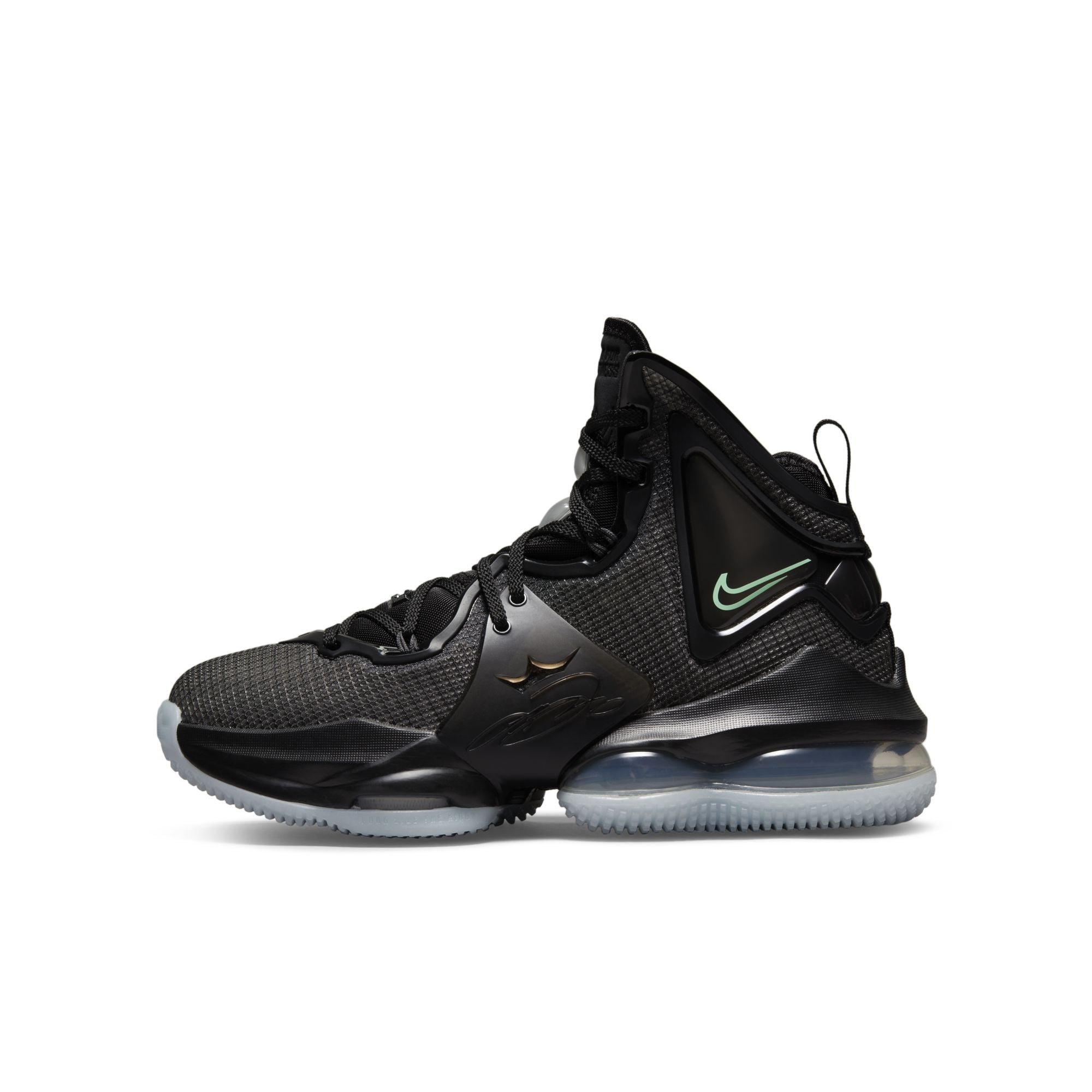 [DD0418-003] Youth Nike LeBron 19 (GS)