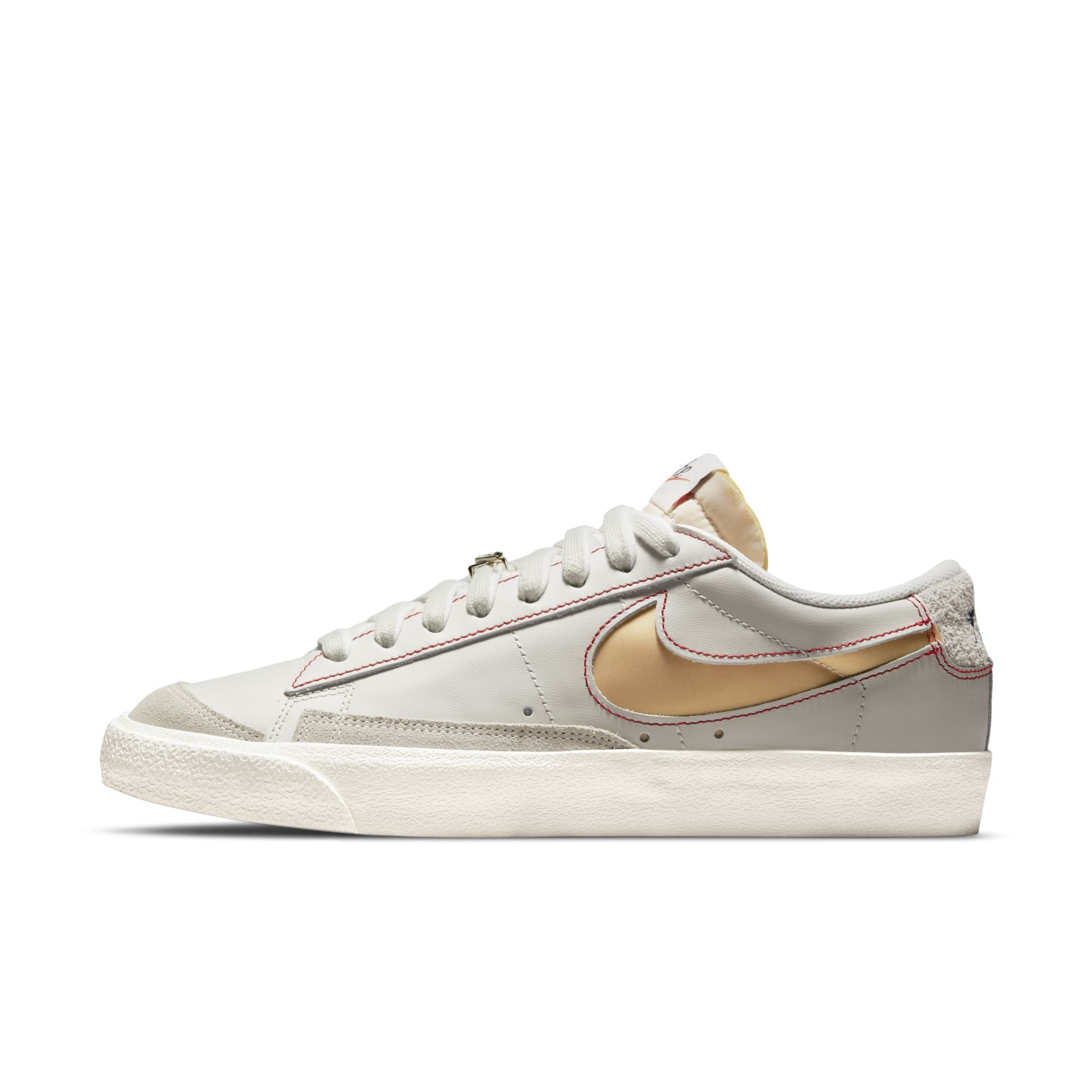[DH4370-002] Mens Nike Blazer Low 77