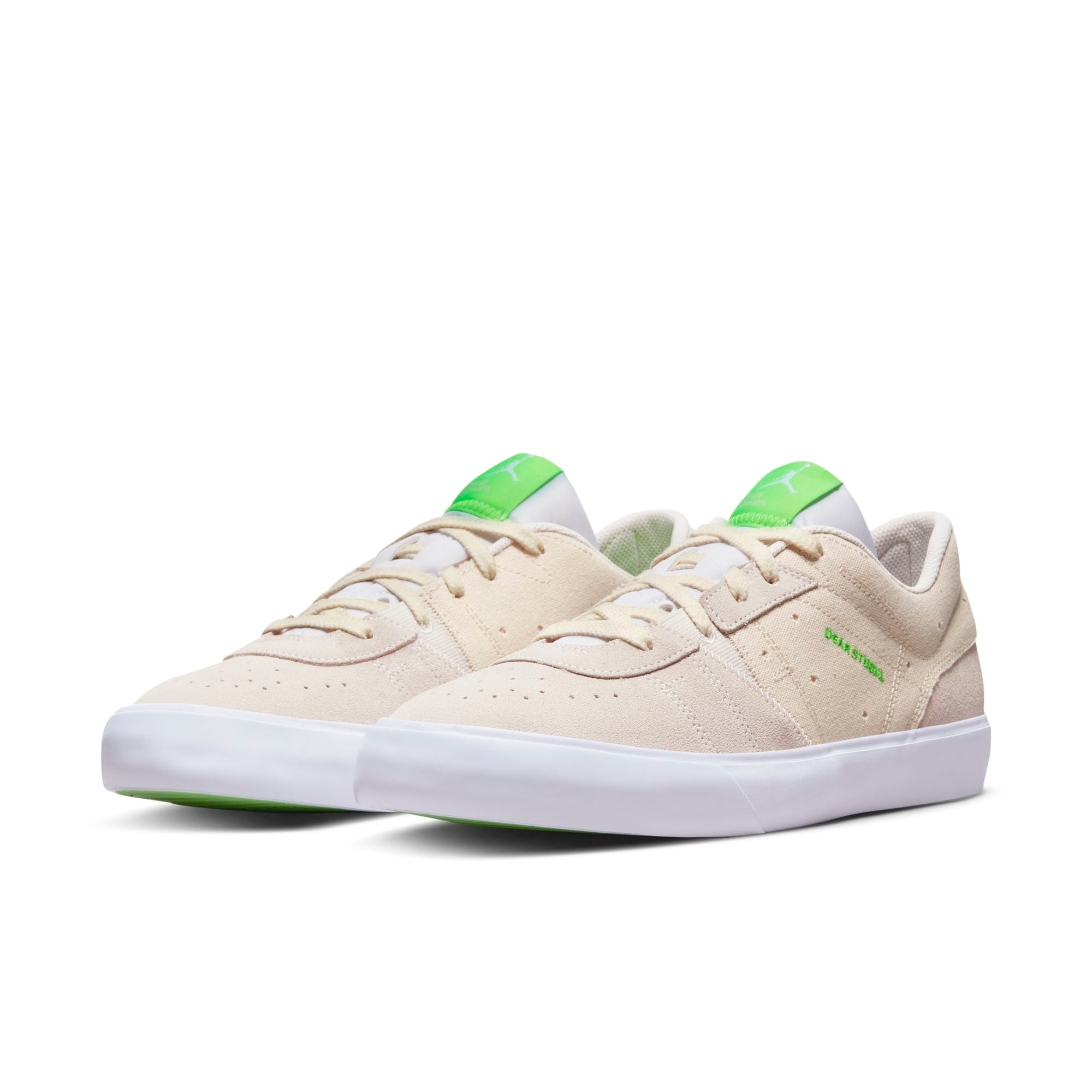 [DM1681-103] Mens Air Jordan SERIES .05