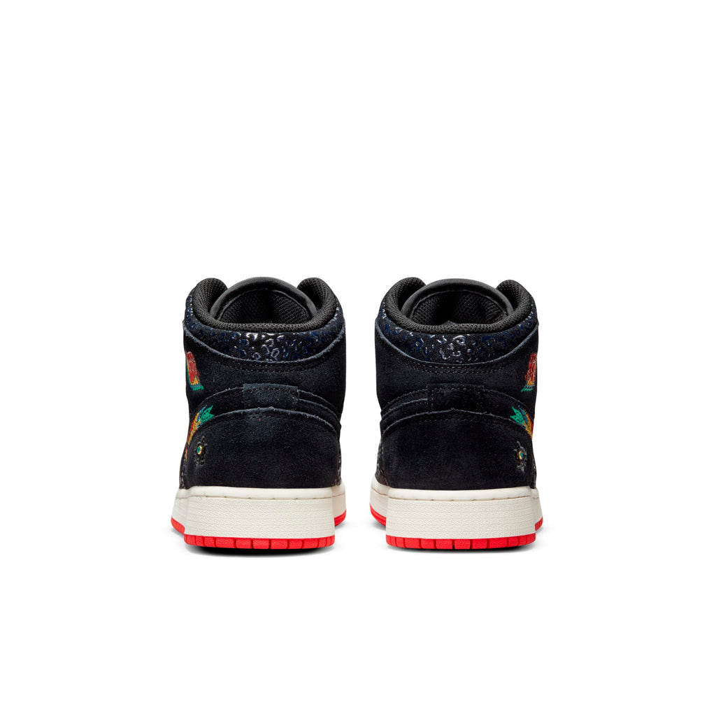 [DN5121-001] Grade School Air Jordan Retro 1 Mid (GS) 'Siempre Familia'