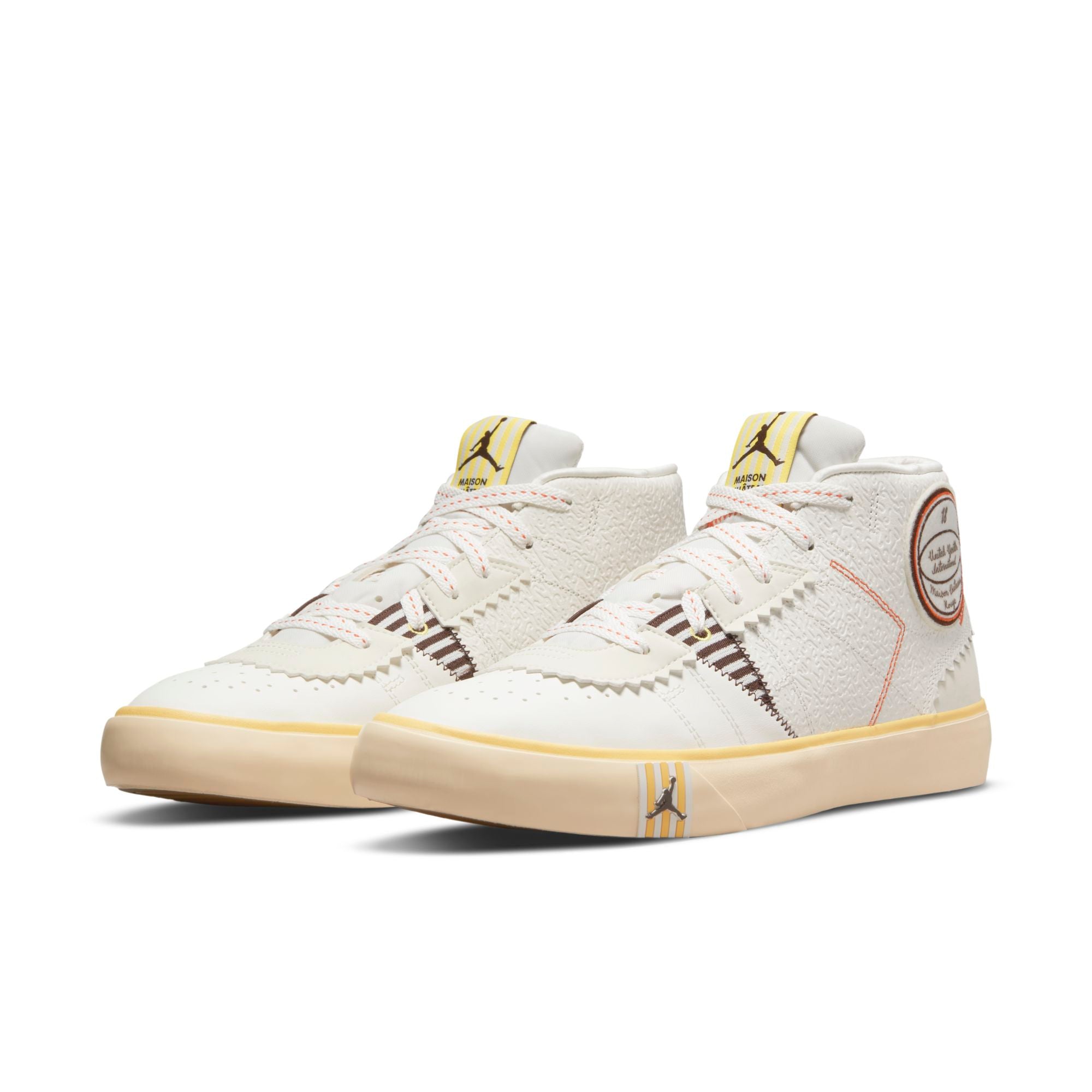 [DO5247-122] Mens Air Jordan Series Mid SP 'Maison Chateau Rouge Sail'