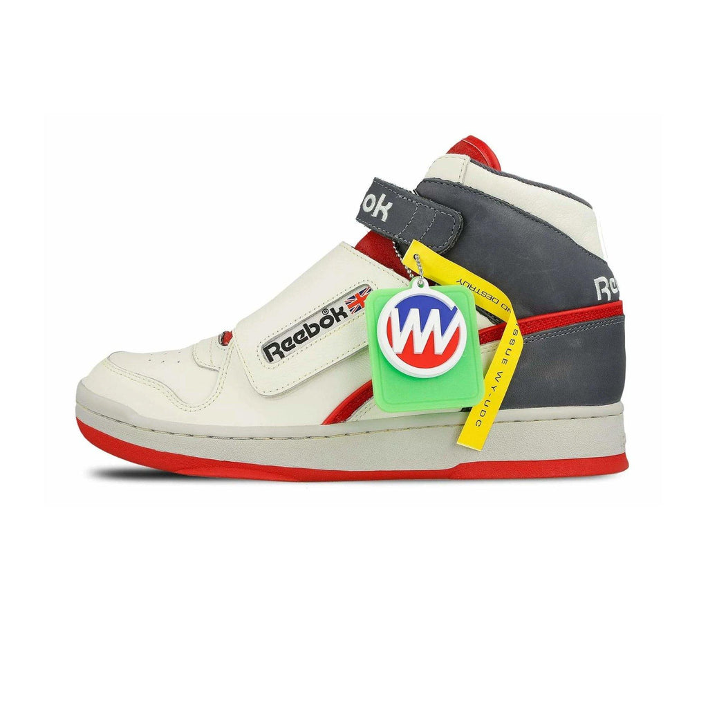 [DV8578] Mens Reebok Alien Fighter Bishops - sneakAR