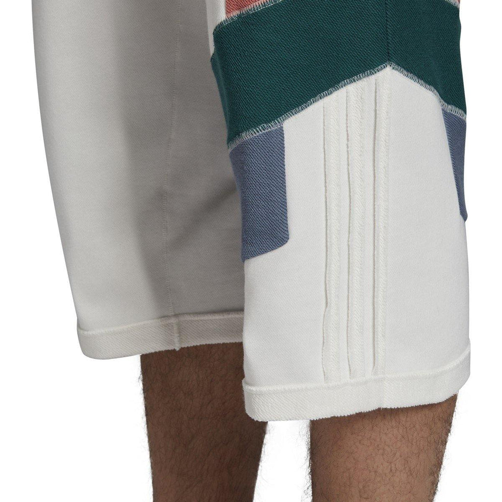 [DY3247] Mens Adidas Bristol Shorts - sneakAR