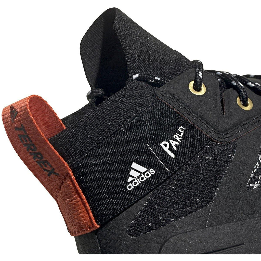 [EF0347] Mens Adidas Terrex Free Hiker Parley - sneakAR