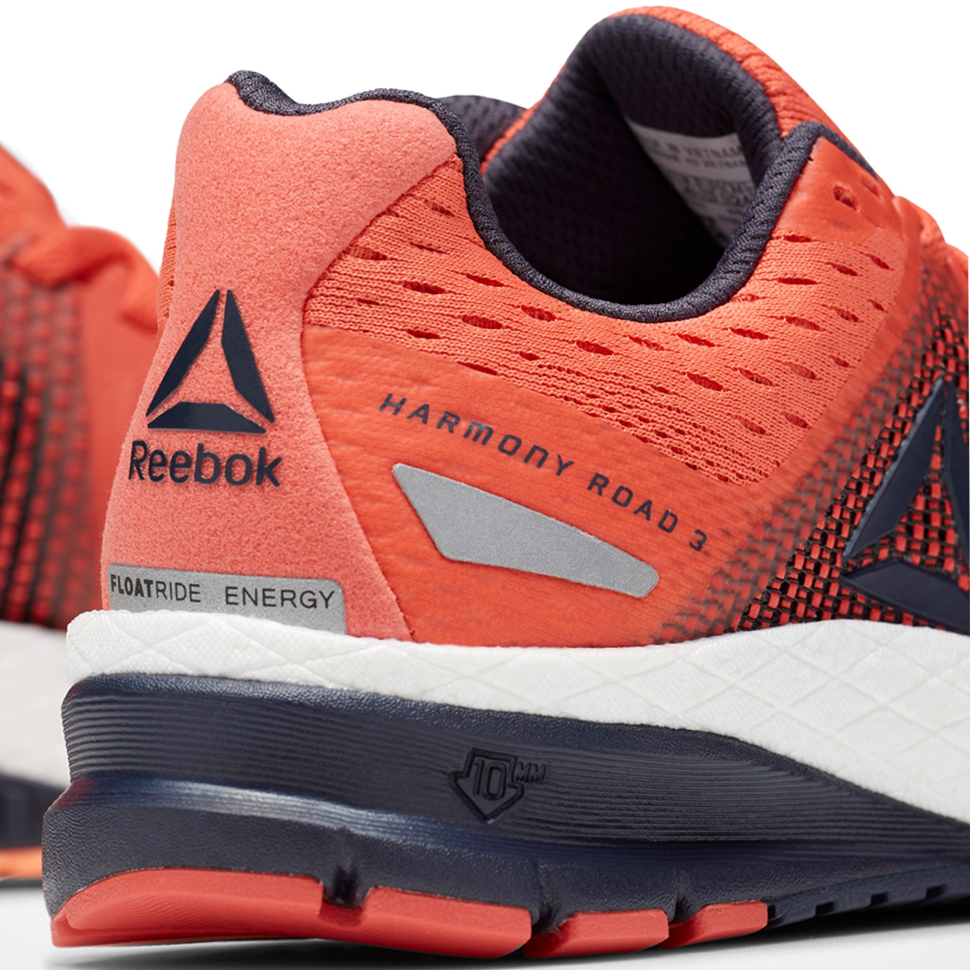 [EG6366] Mens Reebok Harmony Road 3