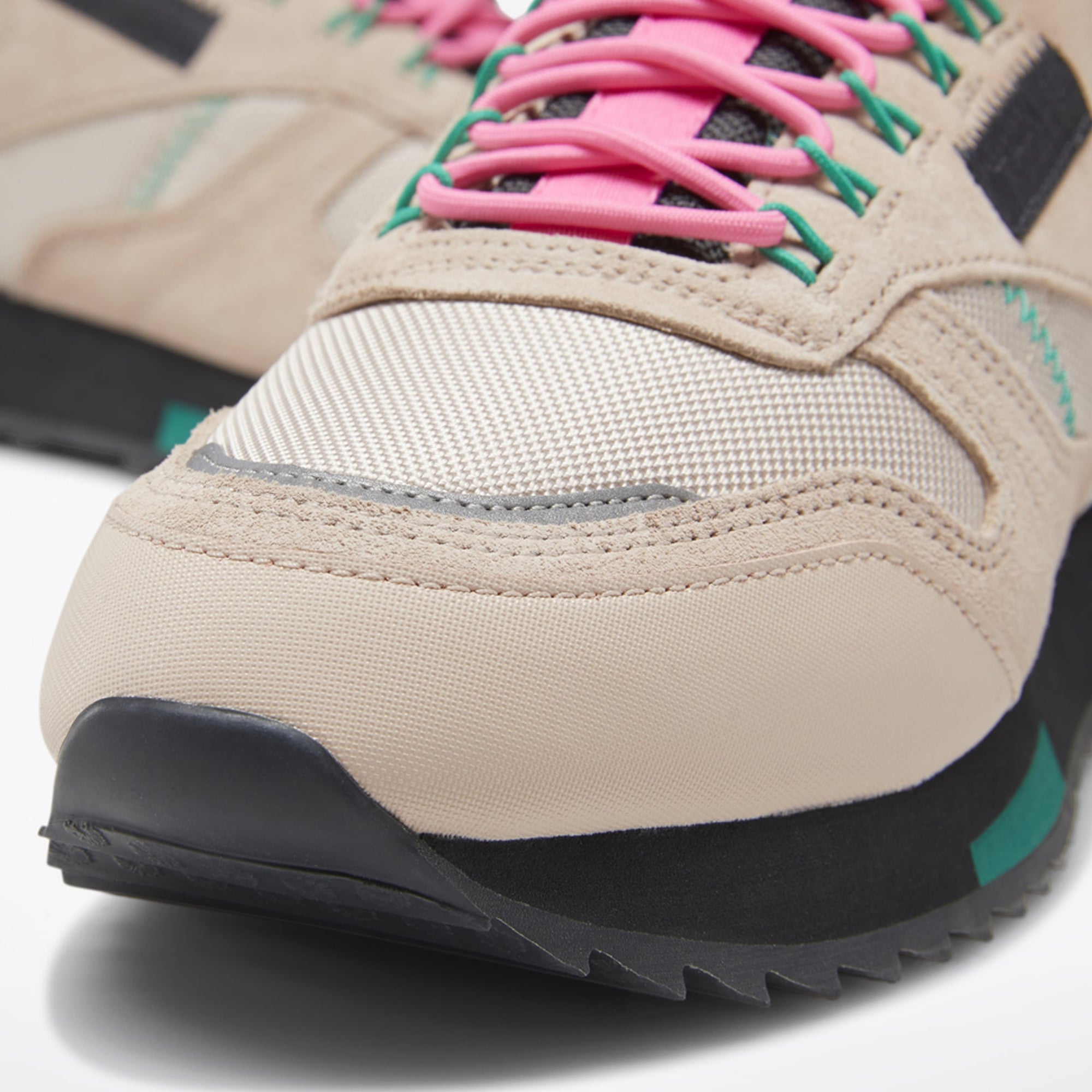 [EG6669] Womens Reebok CL Leather Ripple Trail
