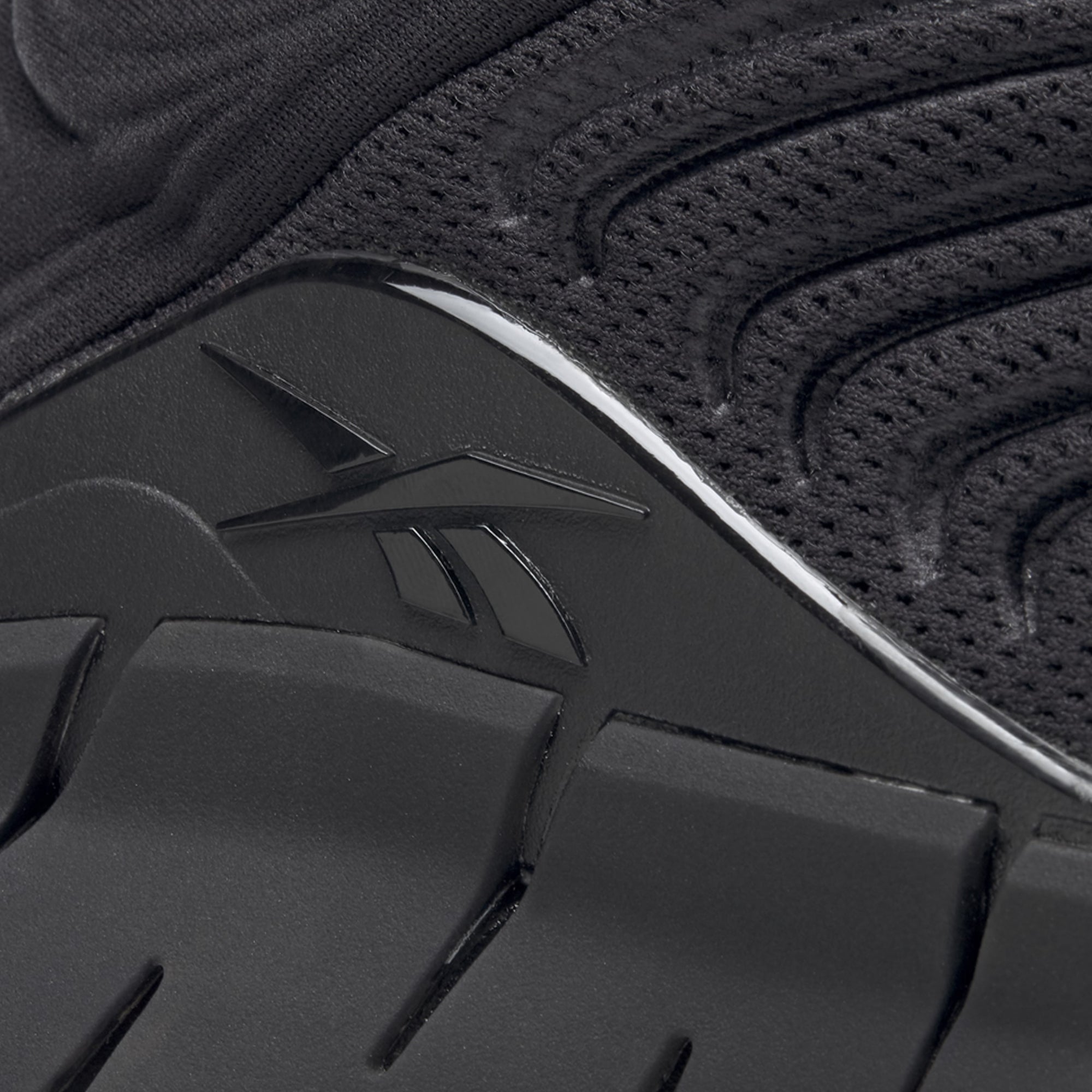 [EH1722] Mens Reebok Zig Kinetica