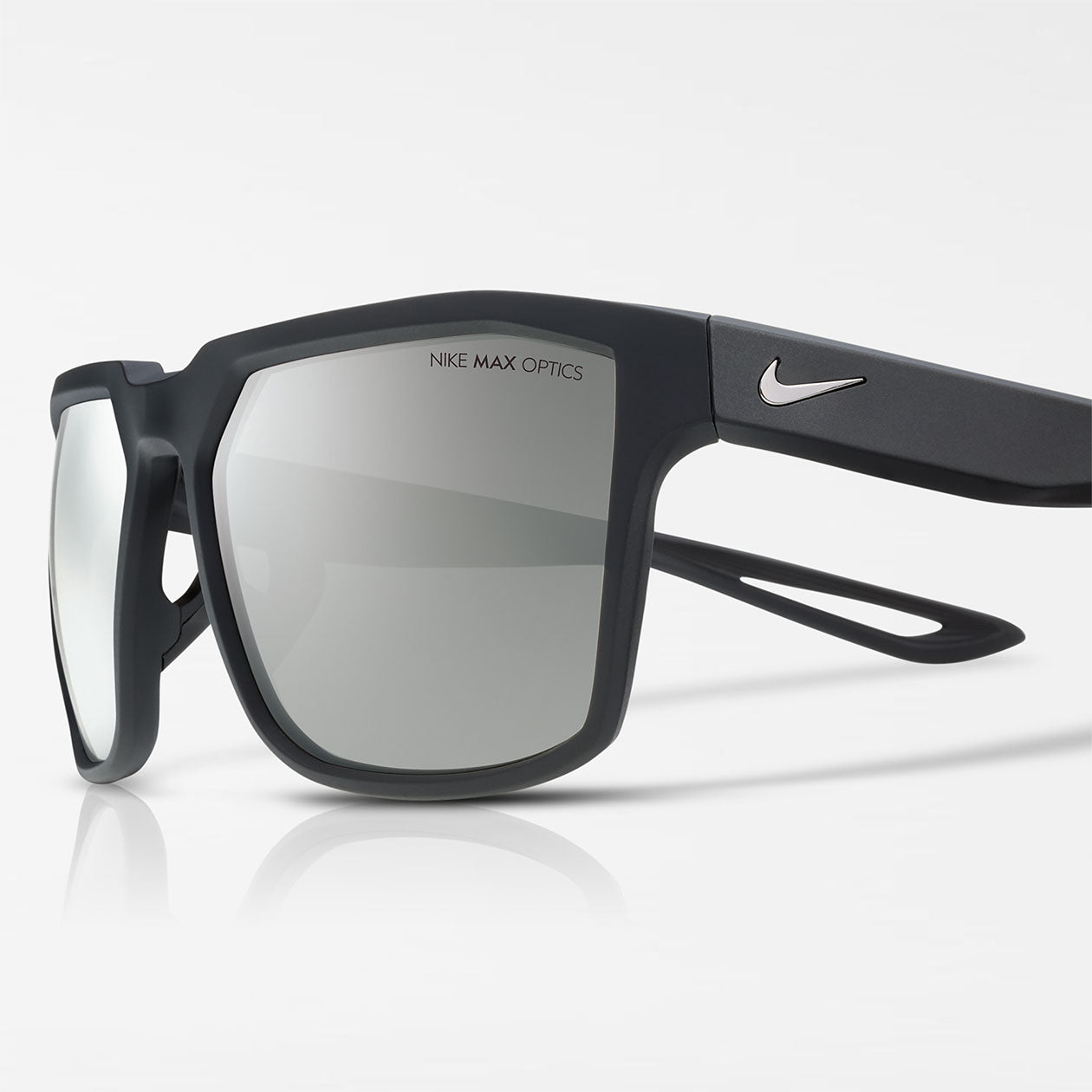 [EV0949-003] Mens Nike Bandit Sunglasses