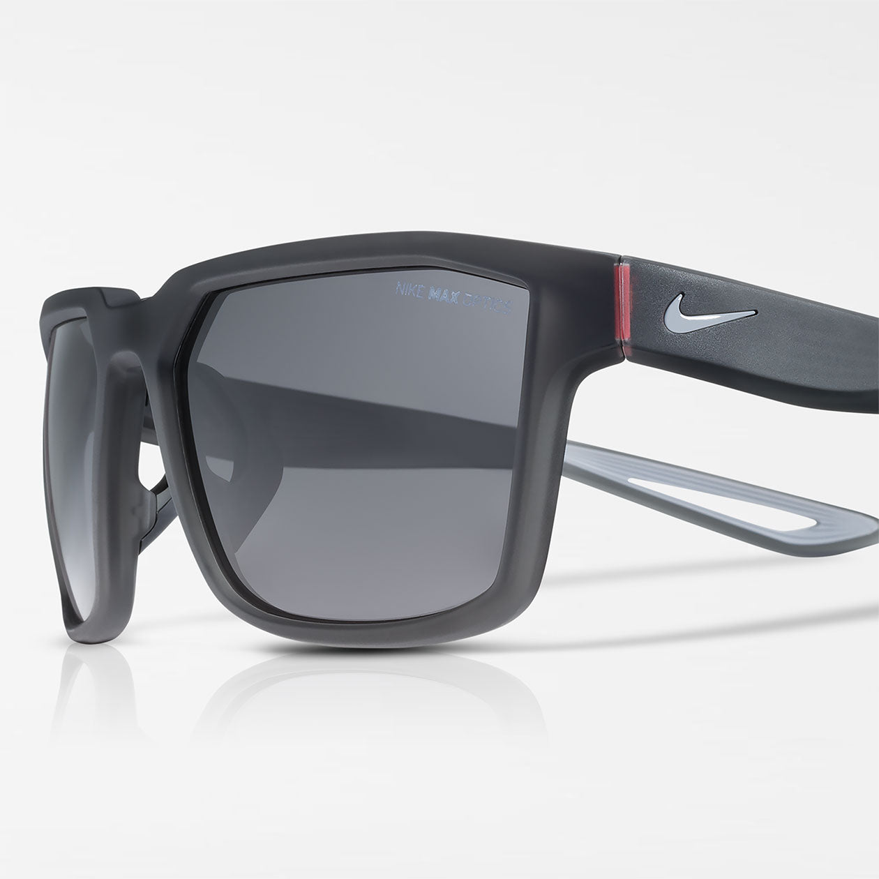 [EV0992-020] Mens Nike Fleet Sunglasses