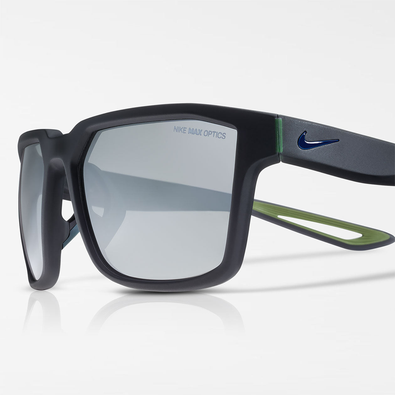 [EV0992-440] Mens Nike Fleet Sunglasses