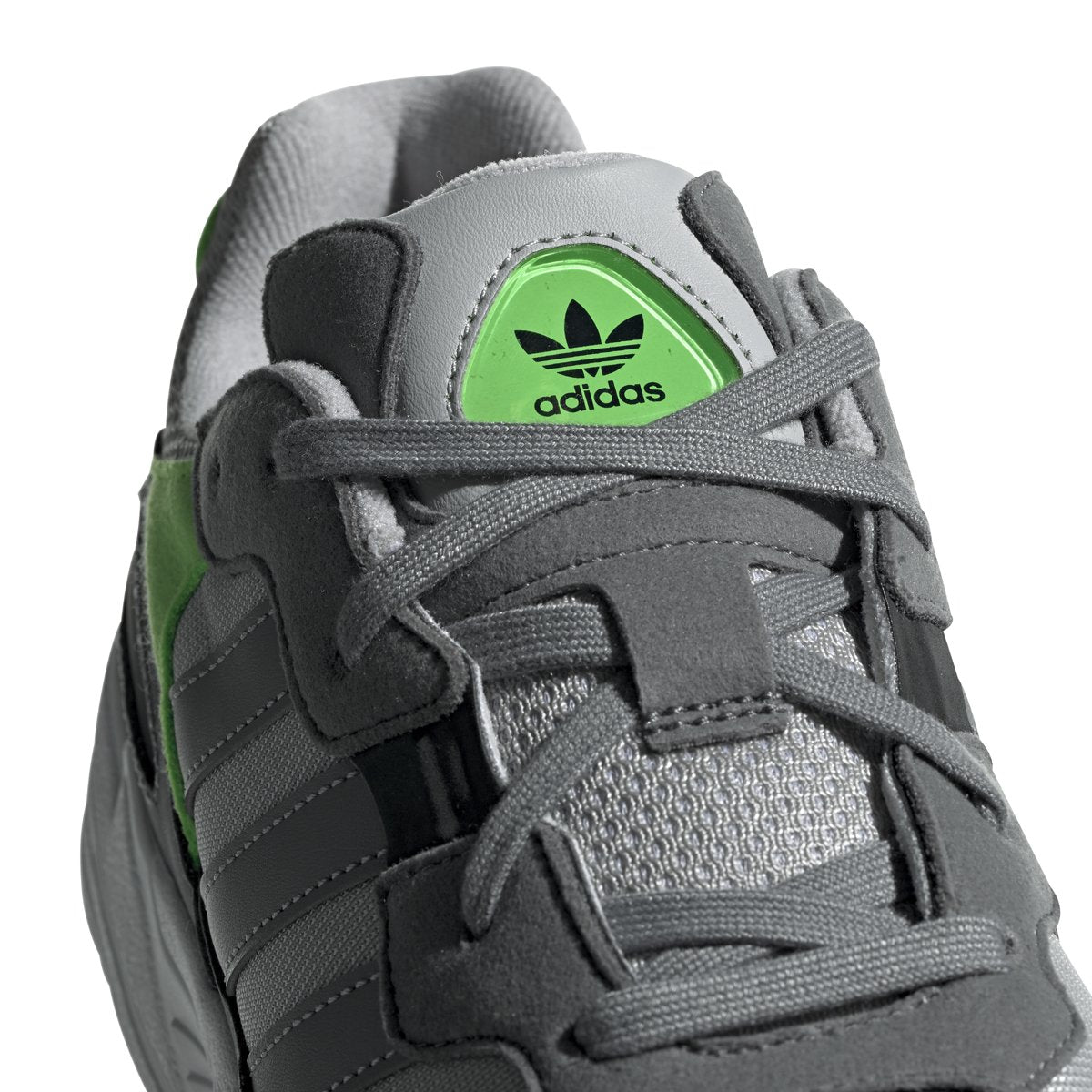 [F35020] Mens Adidas Yung-96