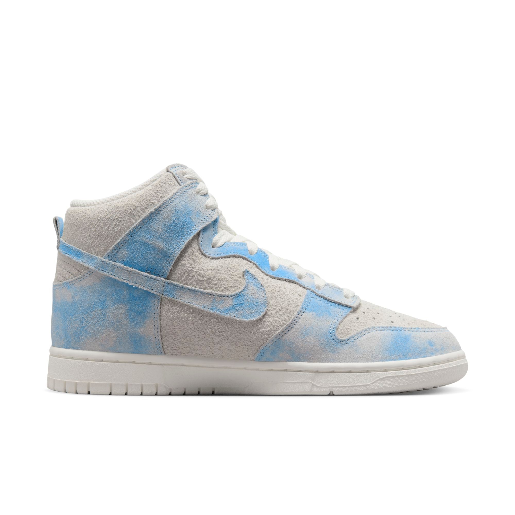 [FD0882-400] Womens Nike DUNK HIGH SE 'CLOUDS CELESTINE BLUE' (W)