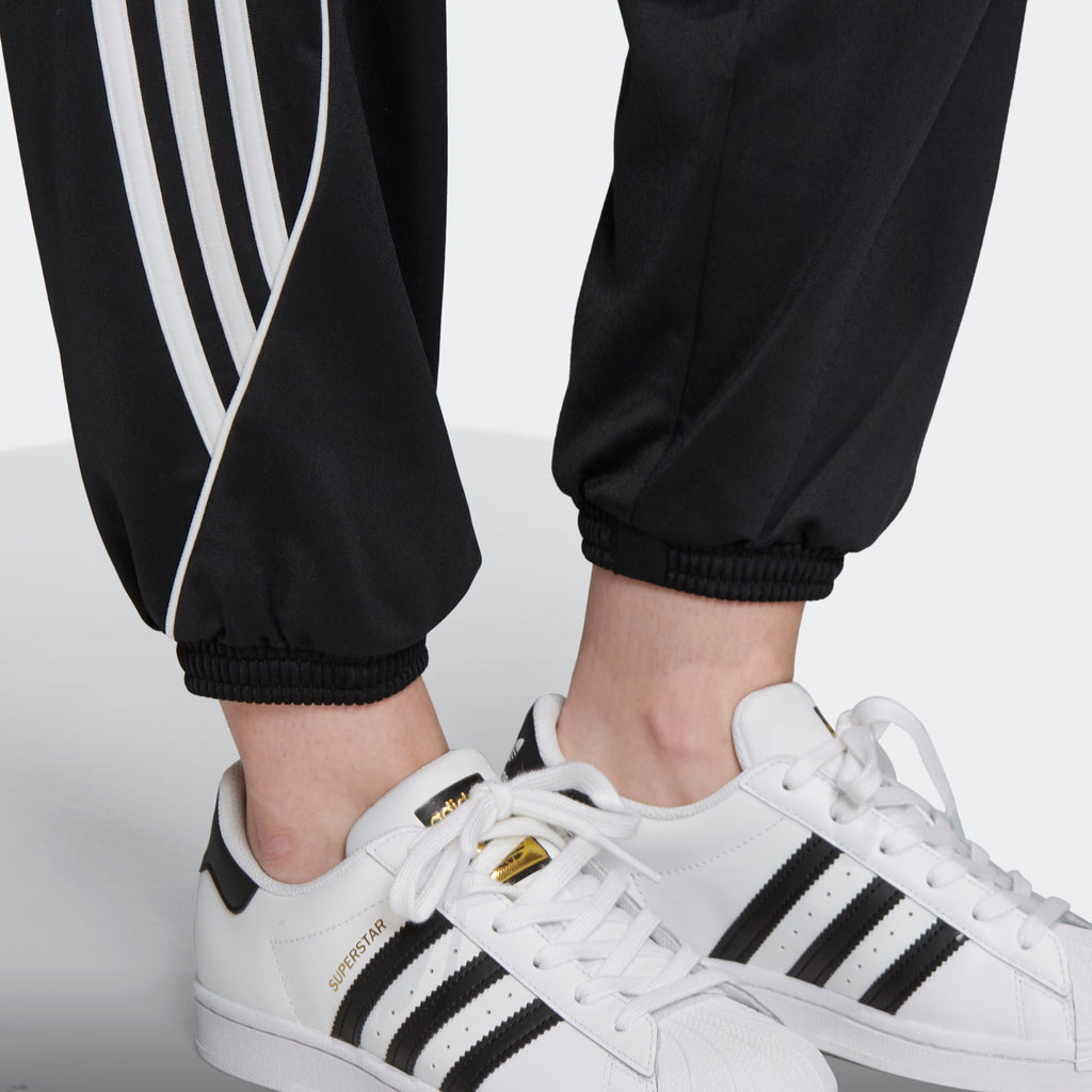 [FM1913] Womens Adidas Originals Track Pant