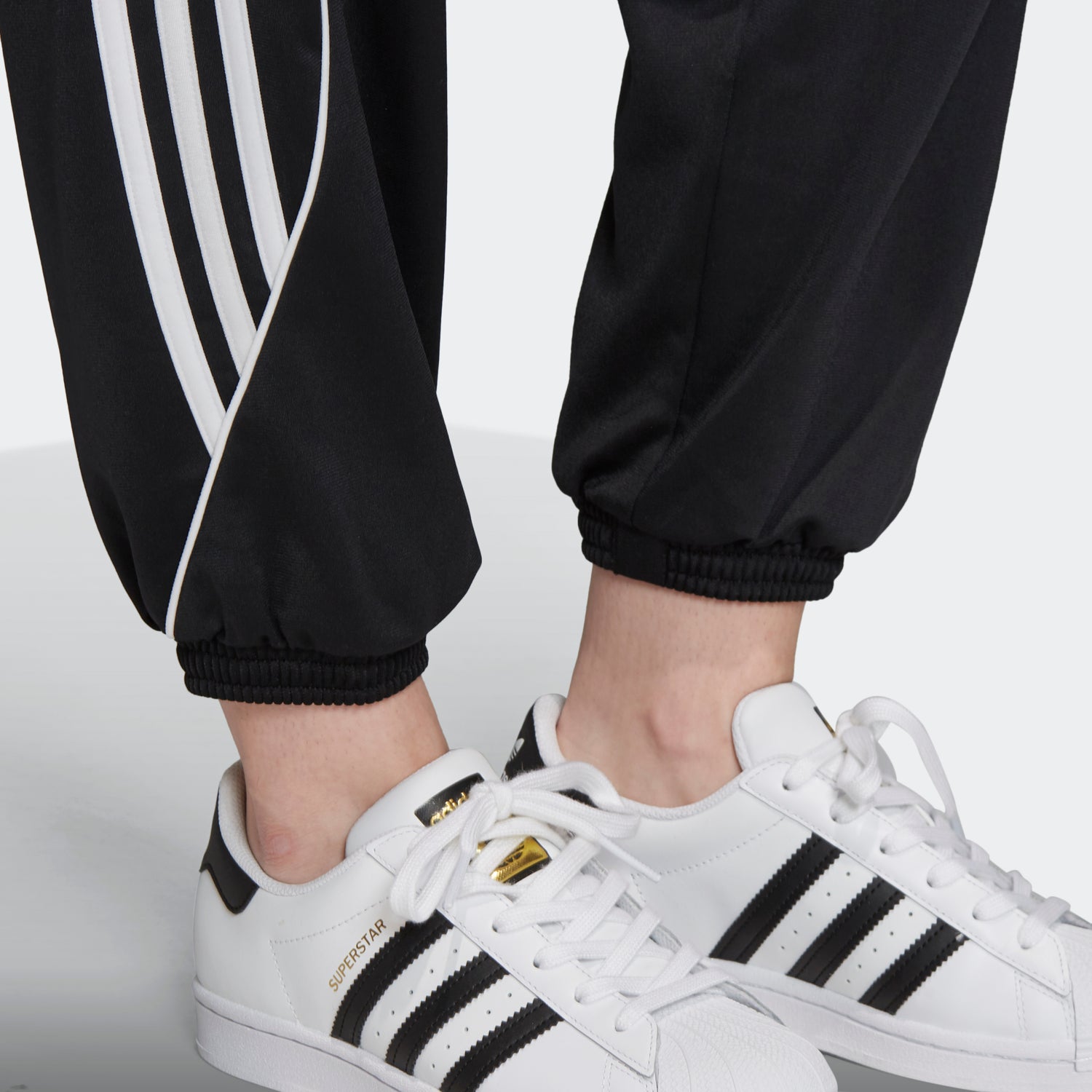 [FM1913] Womens Adidas Originals Track Pant